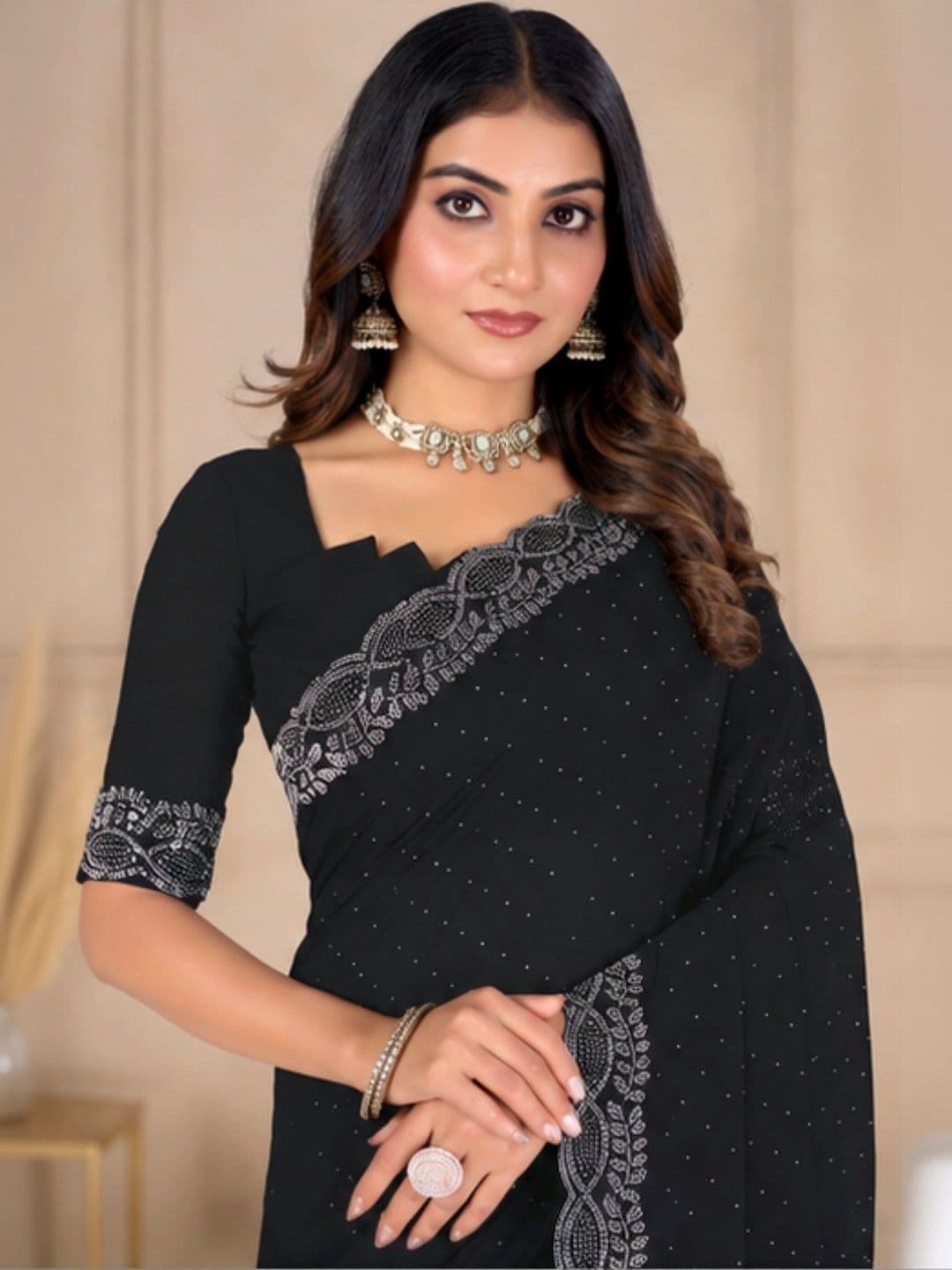 RENBRIZA Embellished Poly Chiffon Saree thumbnail 6