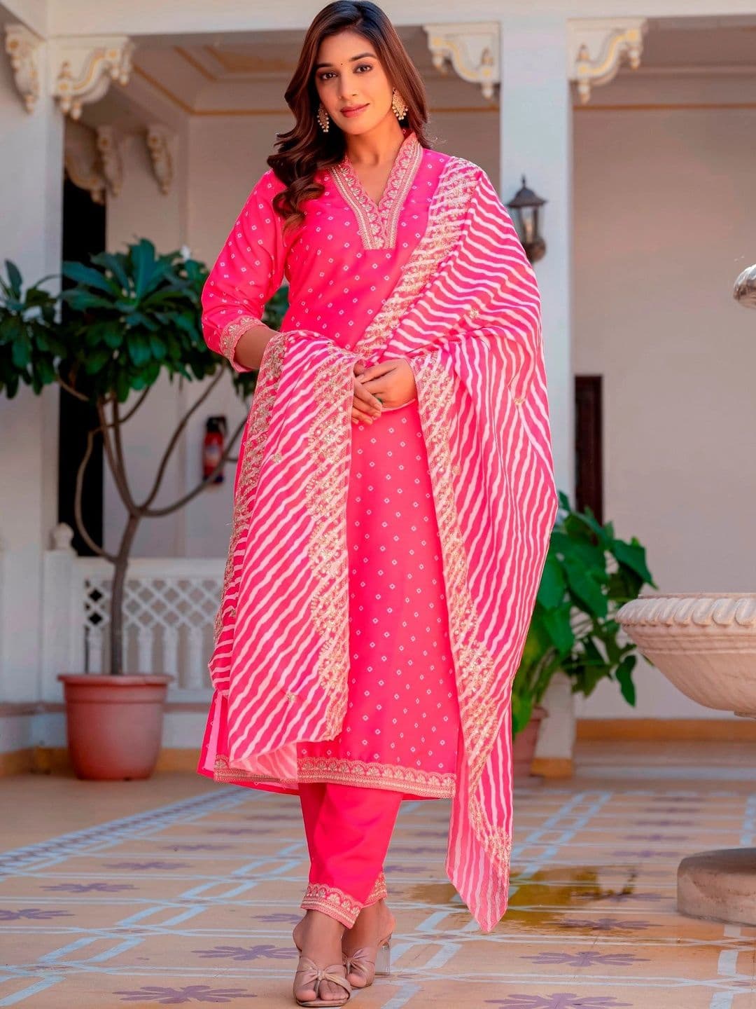 SRF KURTI HUB Women Ethnic Motifs Printed Regular Thread Work Kurta with Trousers & With Dupatta - view 1