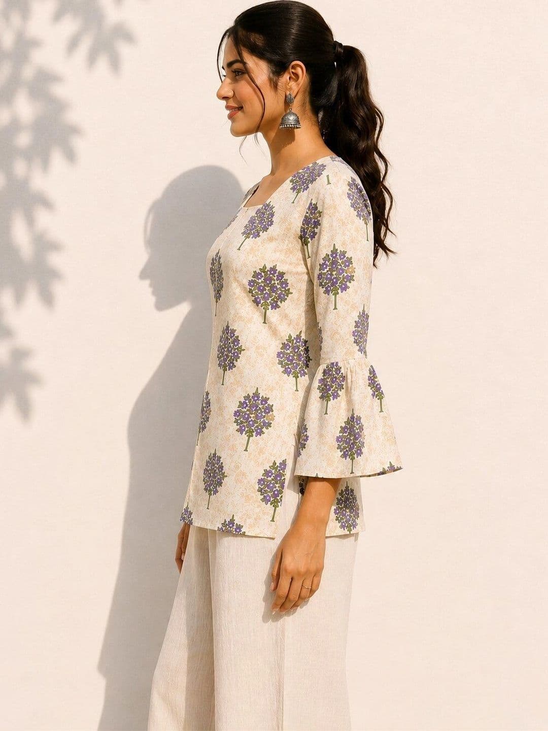 Purnova Women Floral Printed Flared Sleeves Indie Florals Kurta thumbnail 4