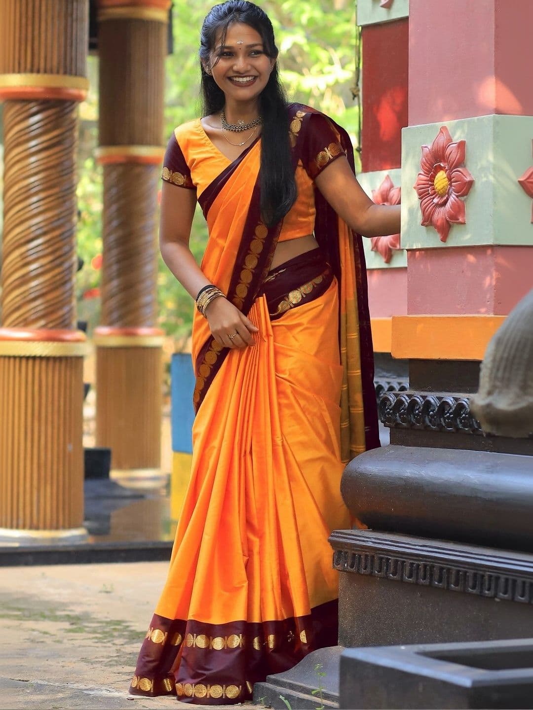 KALINI Woven Design Zari Designer Gadwal Saree thumbnail 2