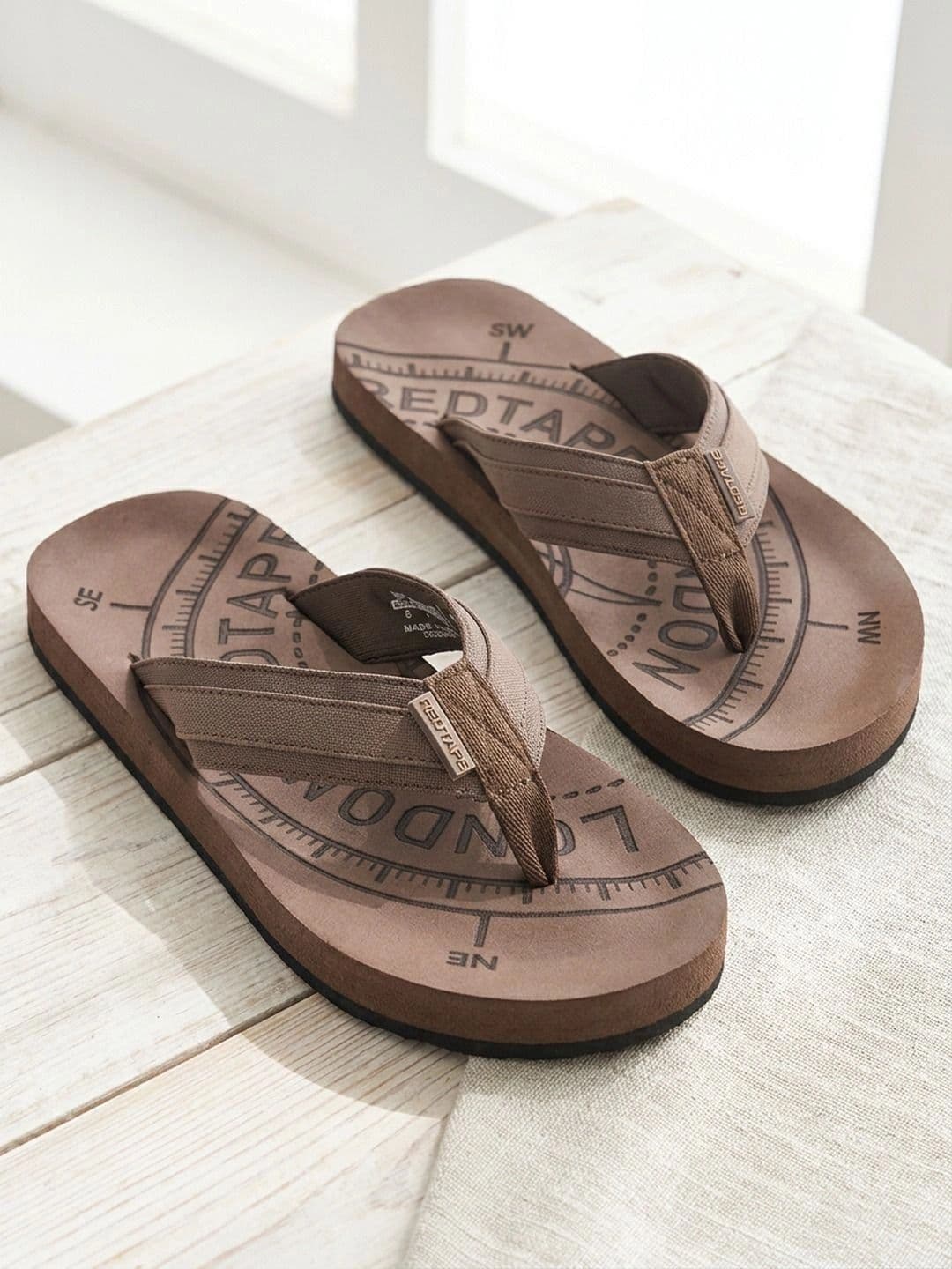 Red Tape Men Printed Thong Flip-Flops - view 1