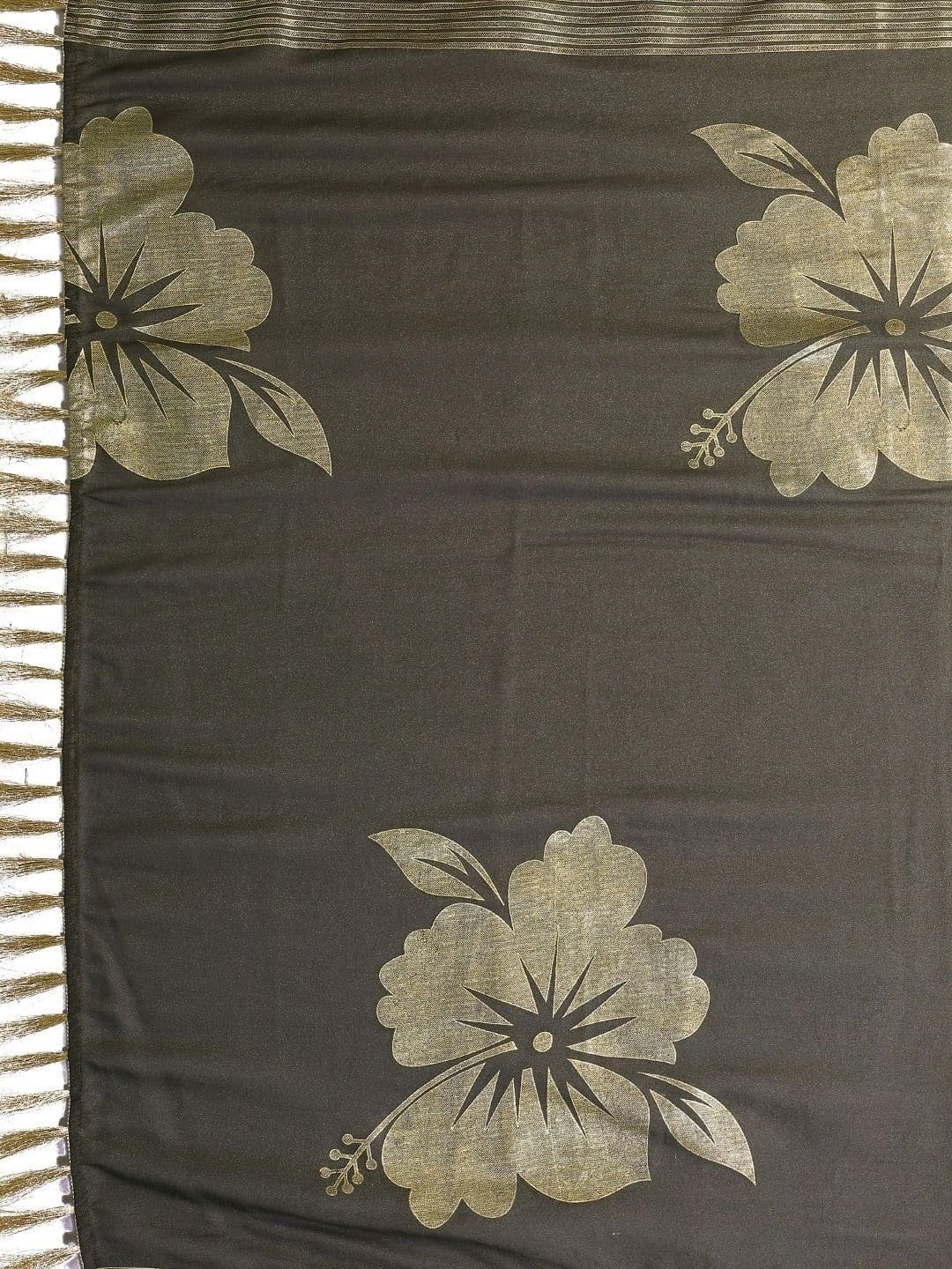 Urban Pallu Floral Pure Georgette Designer Saree thumbnail 6
