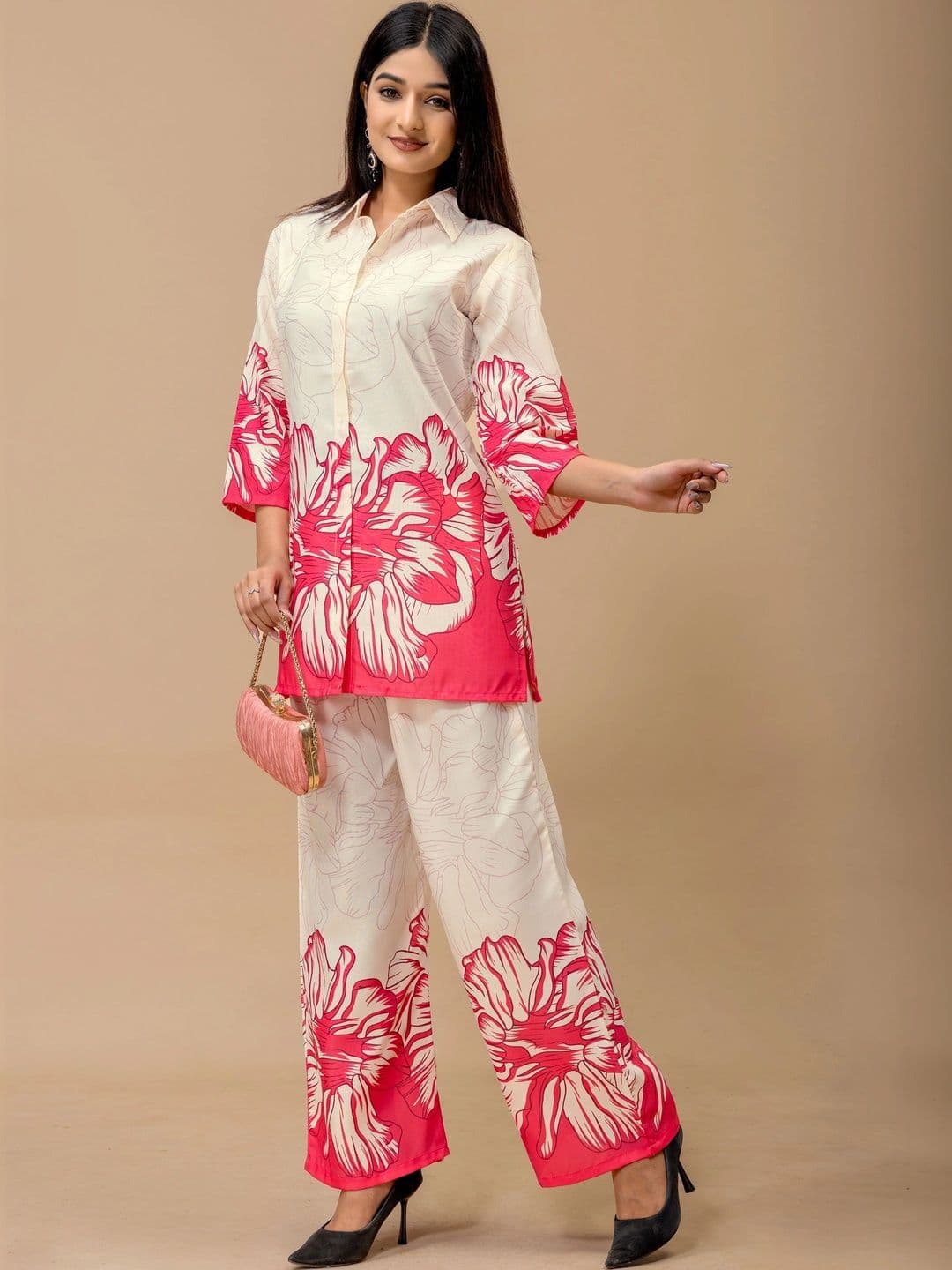 SAINOOR Women Floral Printed Regular Pure Cotton Kurta with Palazzos thumbnail 5