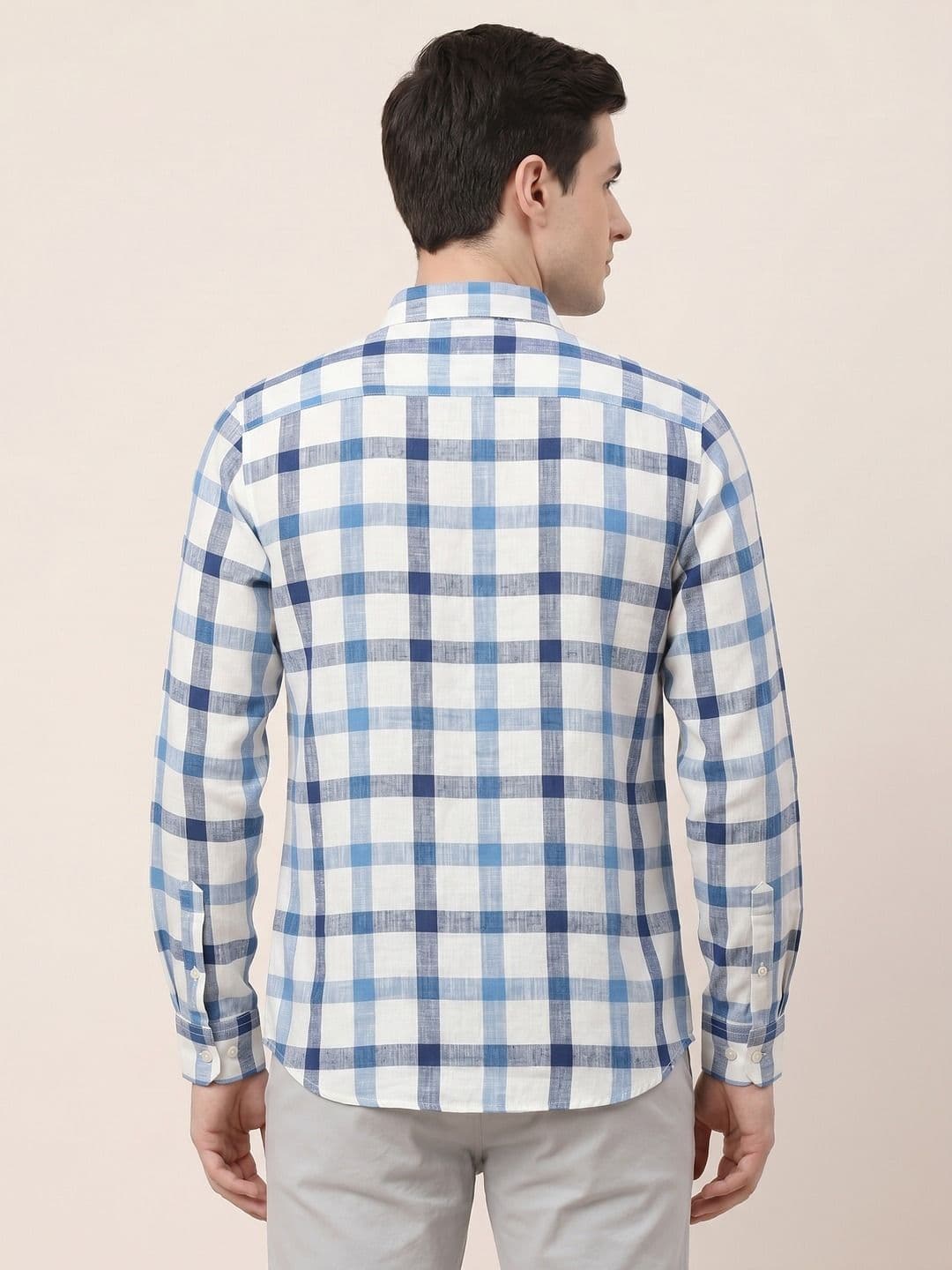 Roadster Men White Regular Fit Checked Casual Shirt thumbnail 2
