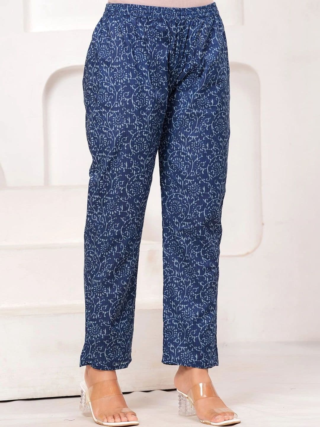 Anouk Women Ethnic Motifs Printed Regular Pure Cotton Kurta with Trousers & With Dupatta thumbnail 7