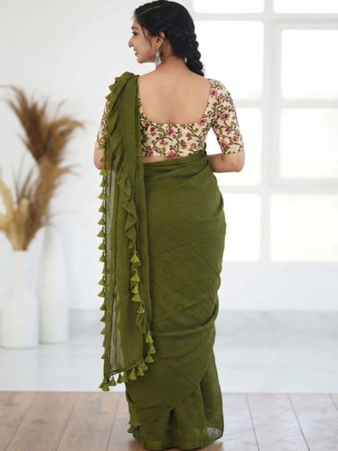 Devmora Pure Cotton Saree thumbnail 5