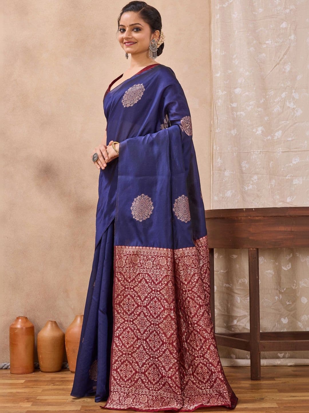 FIXAL FASHION Woven Design Zari Art Silk Saree thumbnail 3