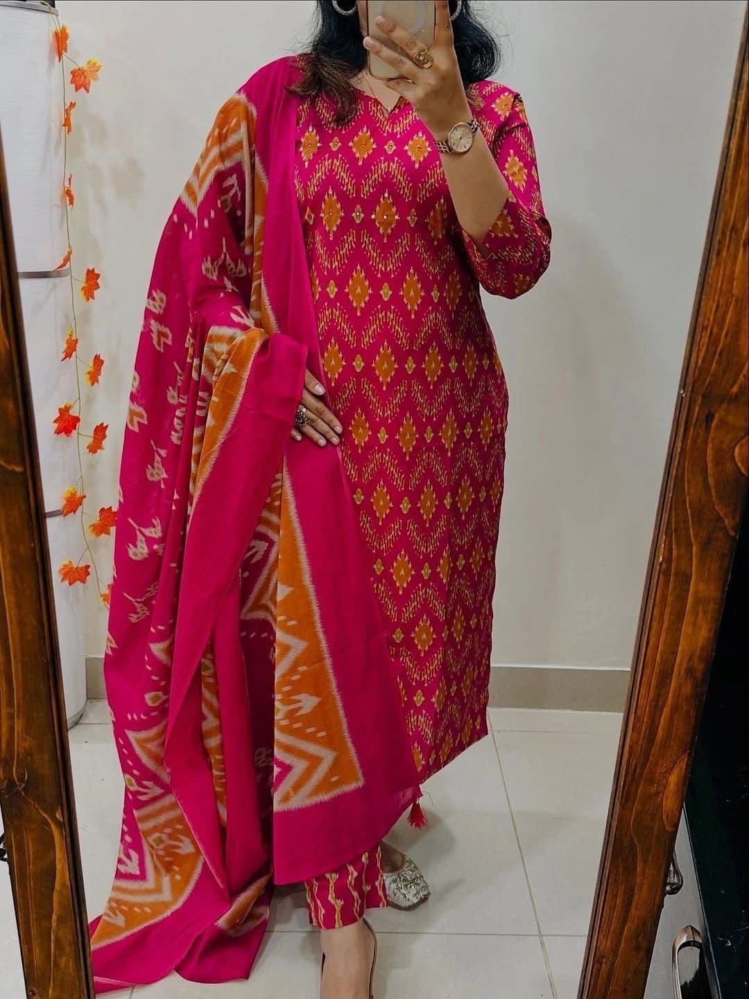 SRF KURTI HUB Women Ethnic Motifs Printed Regular Kurta with Trousers & With Dupatta thumbnail 6