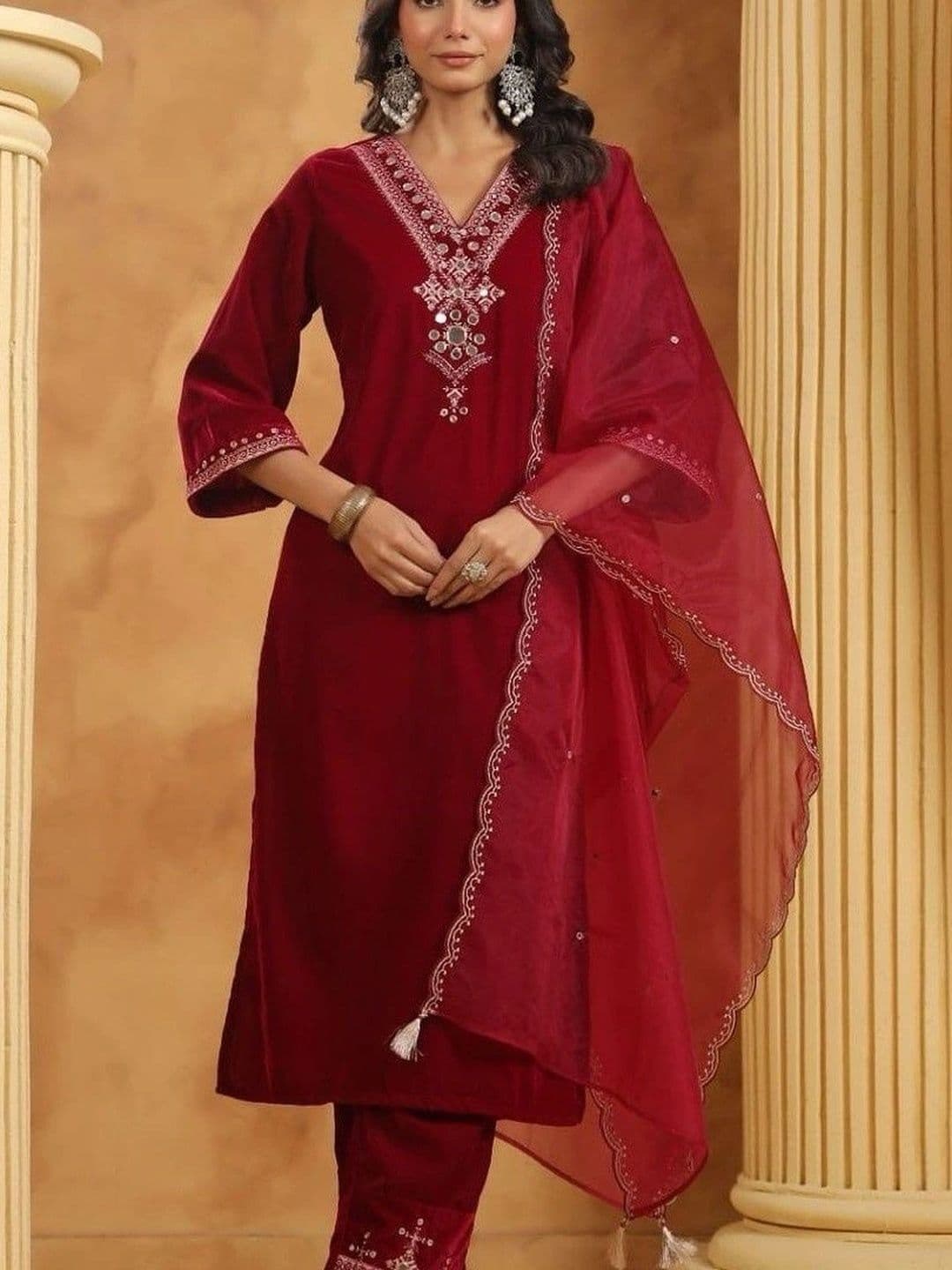 SRF KURTI HUB Women Ethnic Motifs Embroidered Regular Mirror Work Velvet Kurta with Trousers & With Dupatta - view 1