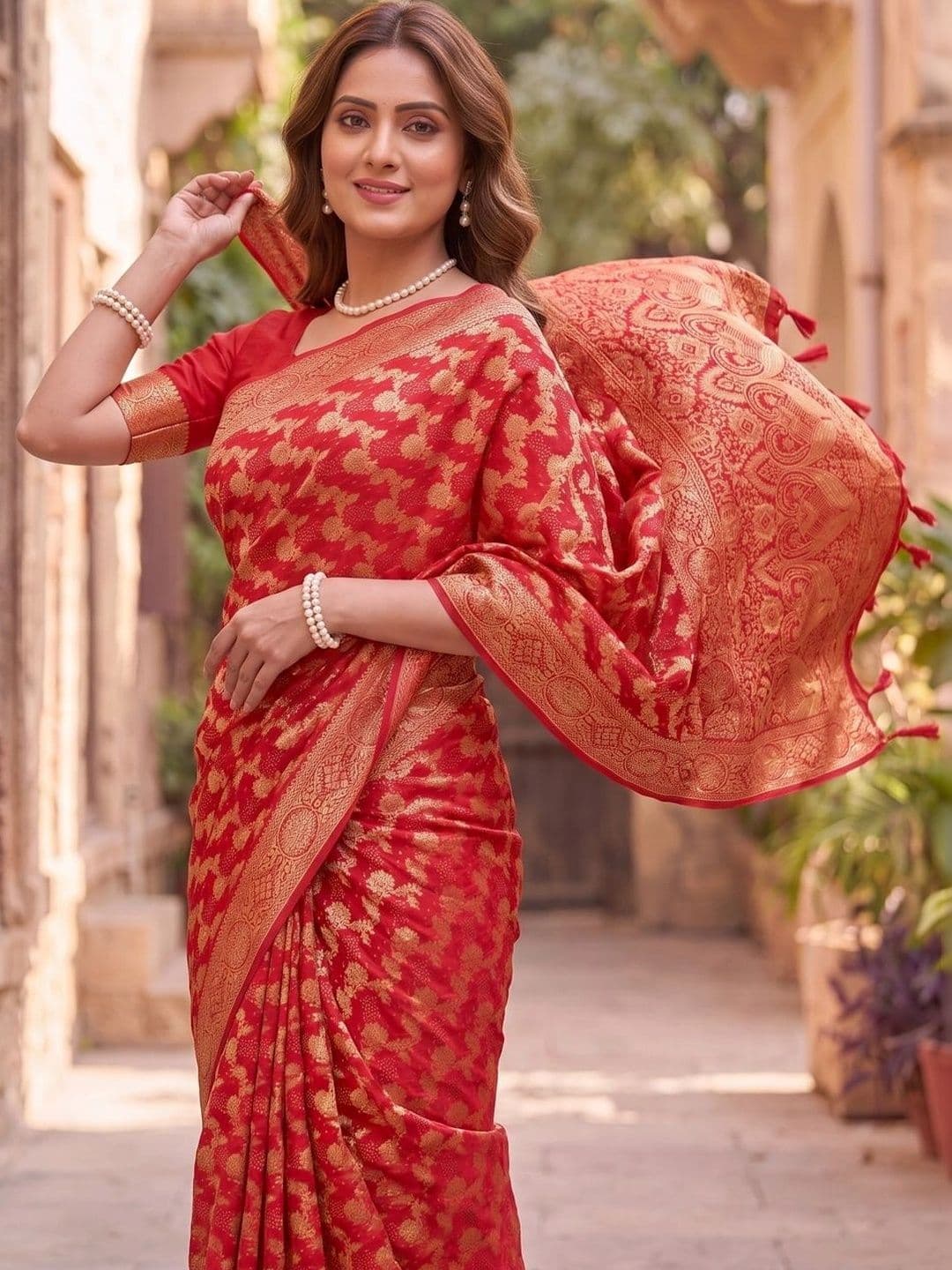 SOURAGYA Leheriya Zari Banarasi Saree thumbnail 5