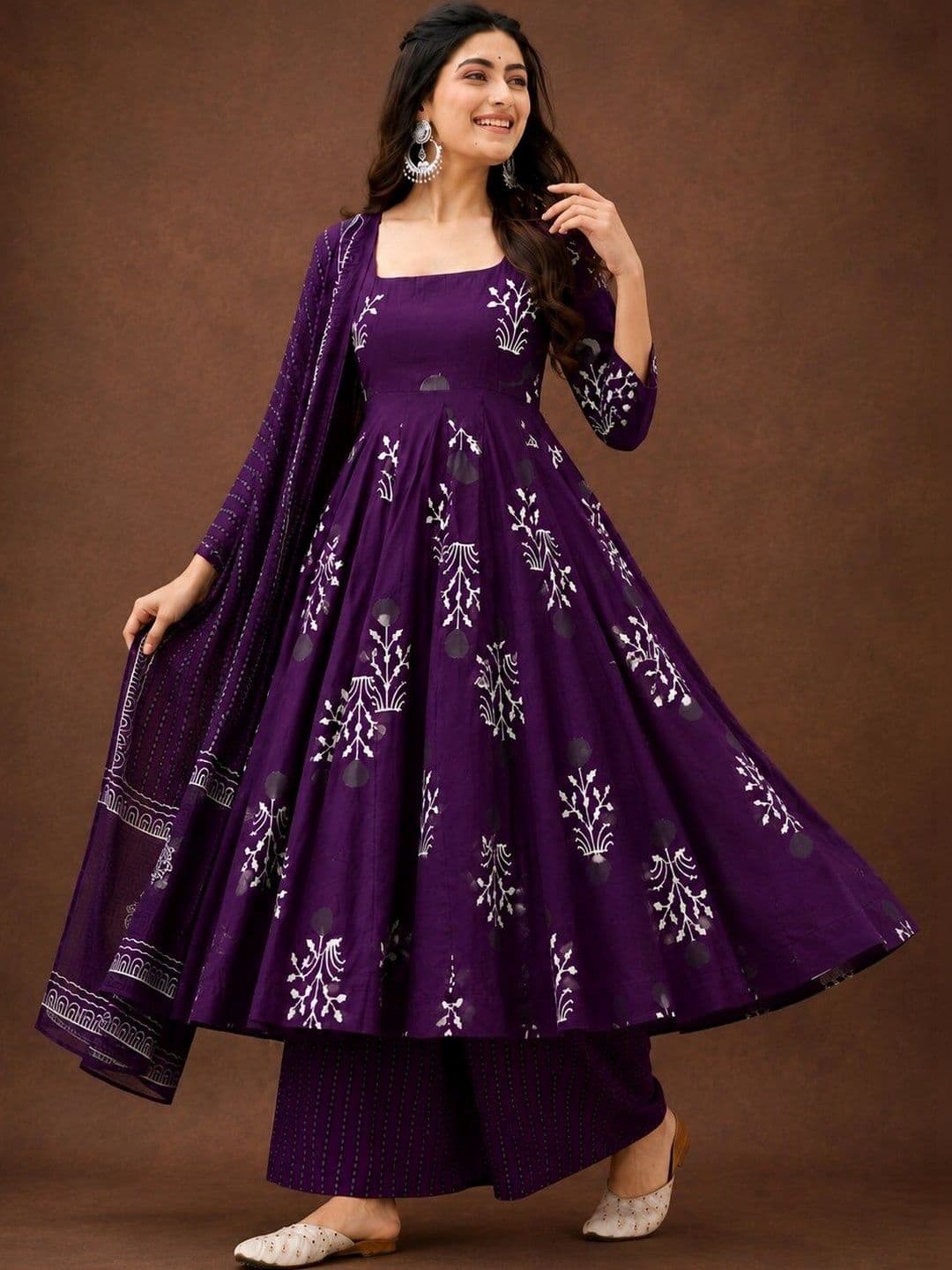Chhipa Prints Women Ethnic Motifs Printed Empire Kurta with Palazzos & With Dupatta thumbnail 5
