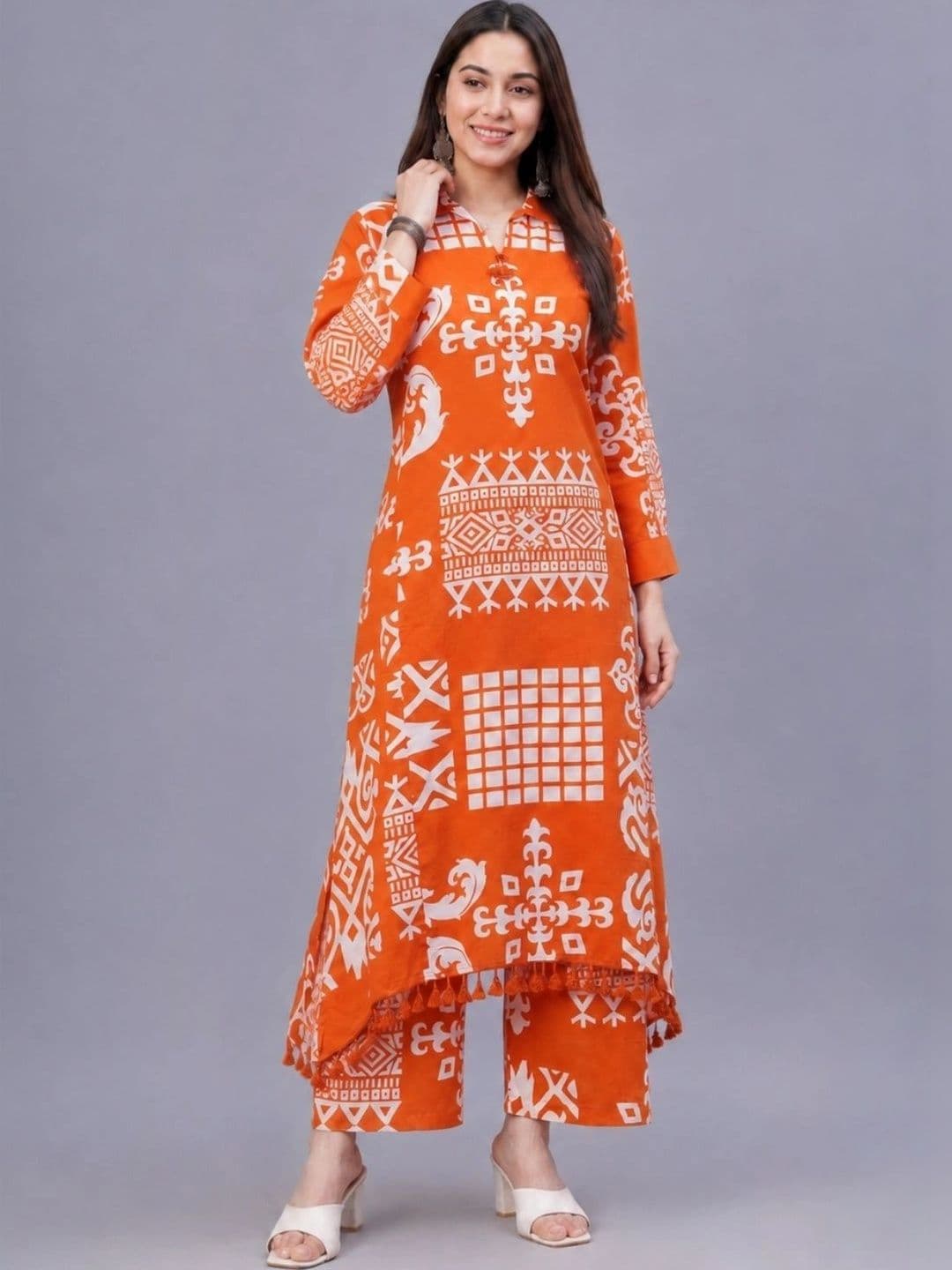 Amayra Women Ethnic Motifs Printed Regular Pure Cotton Kurta with Trousers thumbnail 2
