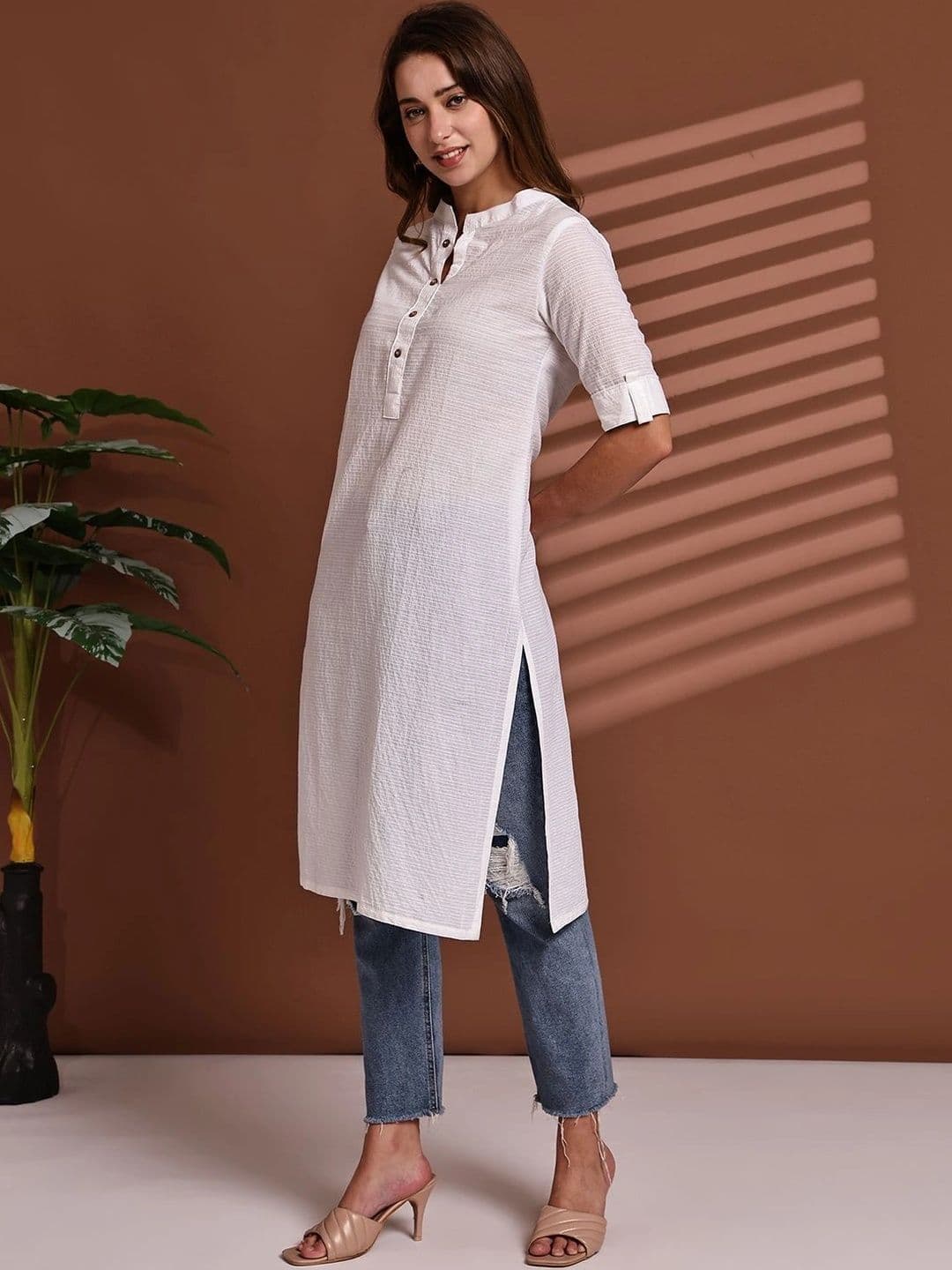 KALINI Women Kurta thumbnail 5
