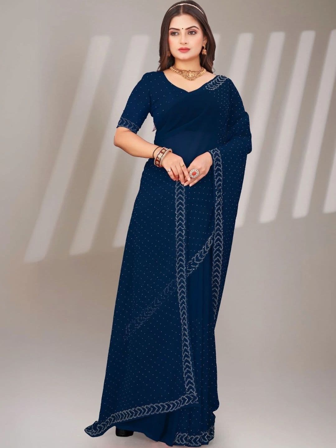 Fashion Mantra Embroidered Poly Chiffon Saree - view 1