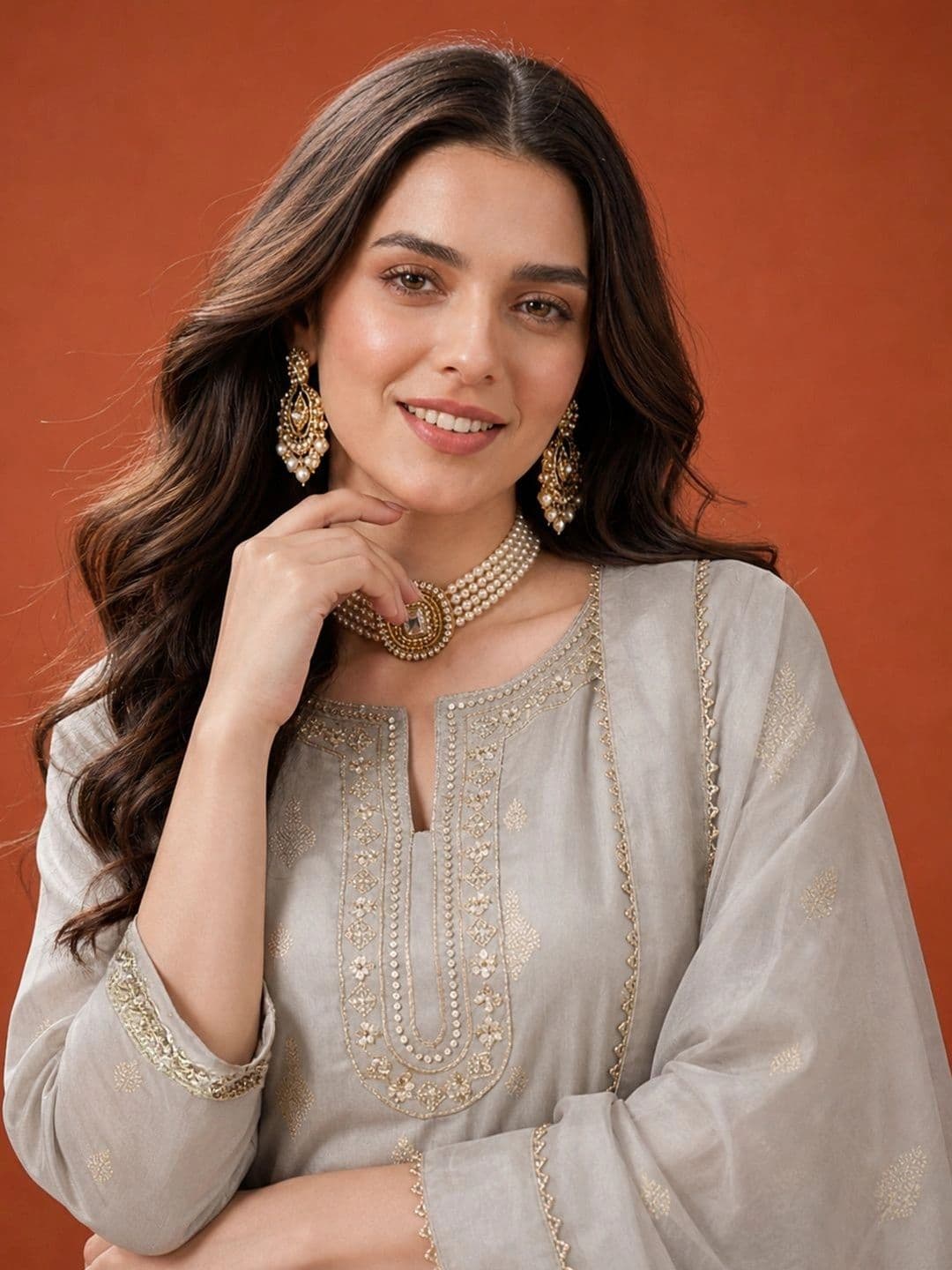 SAINOOR Women Ethnic Motifs Embroidered Regular Thread Work Kurta with Trousers & With Dupatta thumbnail 2