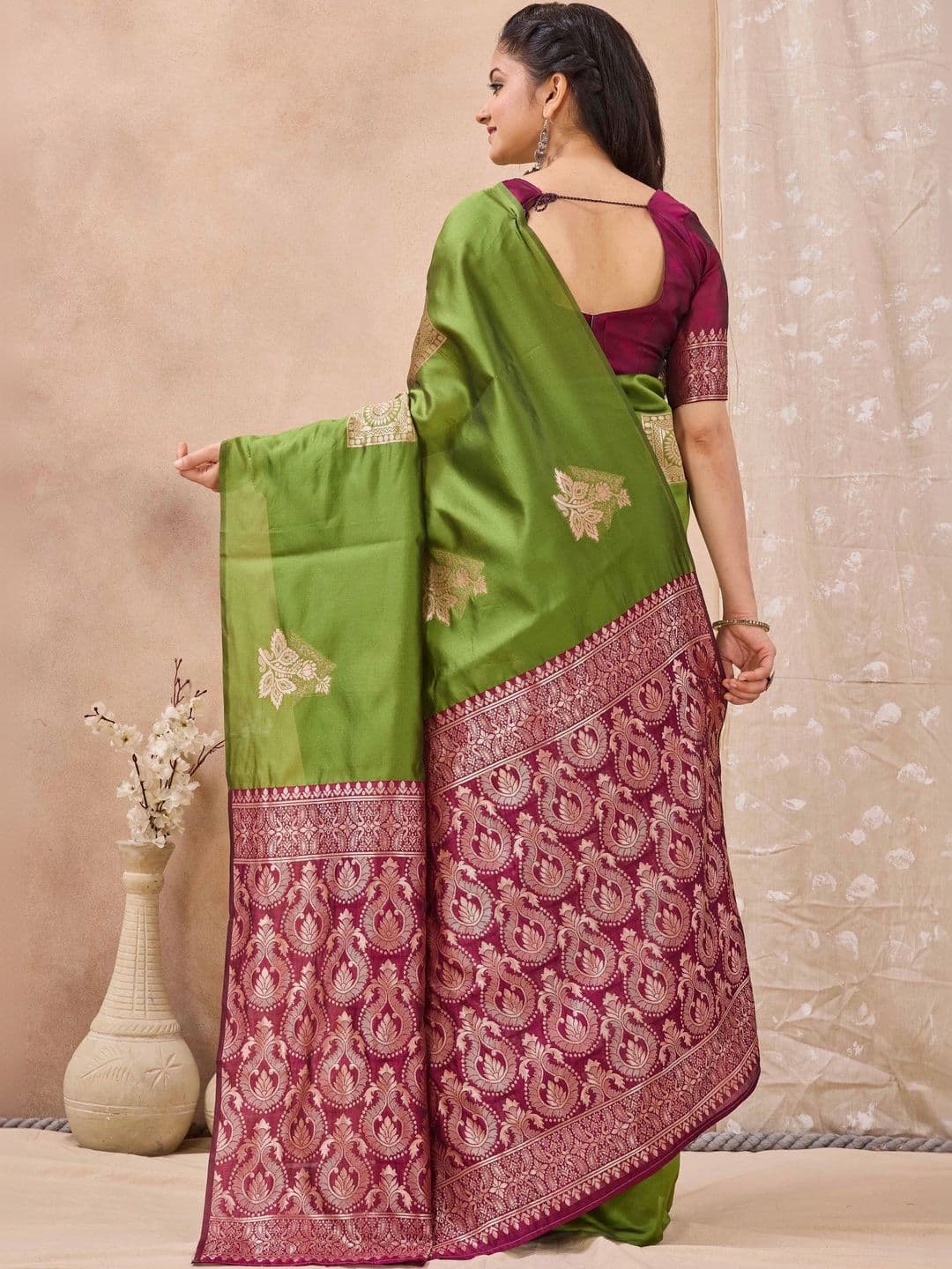 FIXAL FASHION Zari Art Silk Saree thumbnail 2