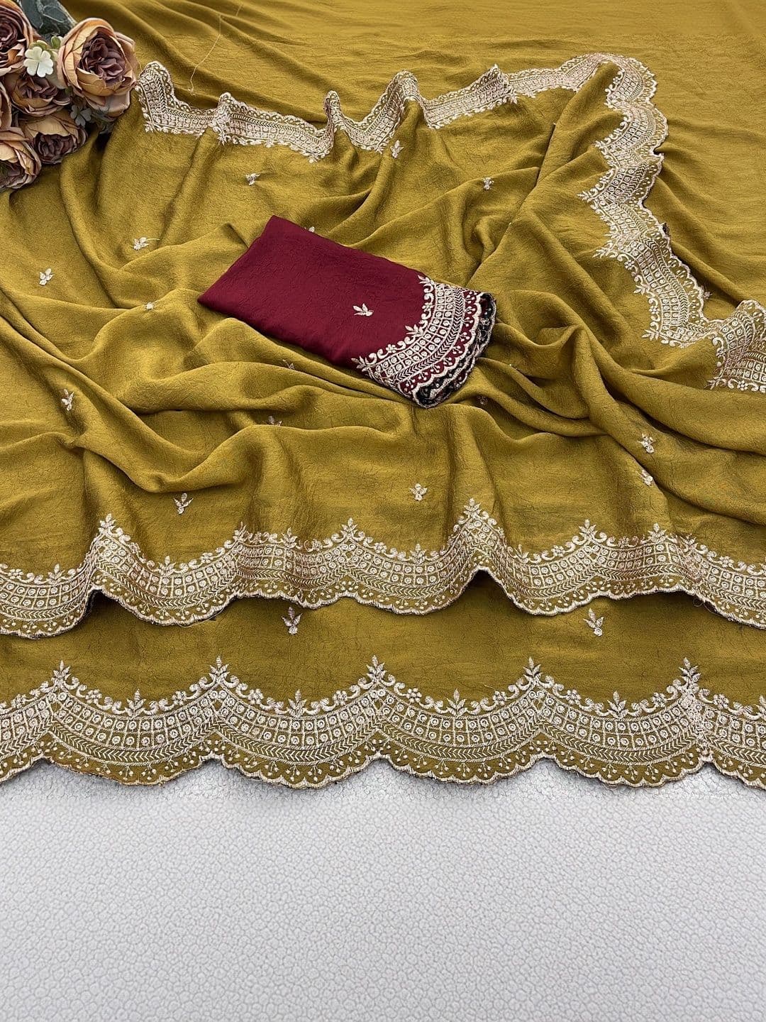 Vastra Drape Ethnic Motifs Embroidered Poly Georgette Saree thumbnail 5