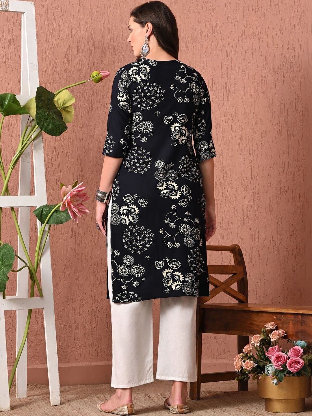 HERE&NOW Women Floral Printed Indie Florals Kurta thumbnail 4
