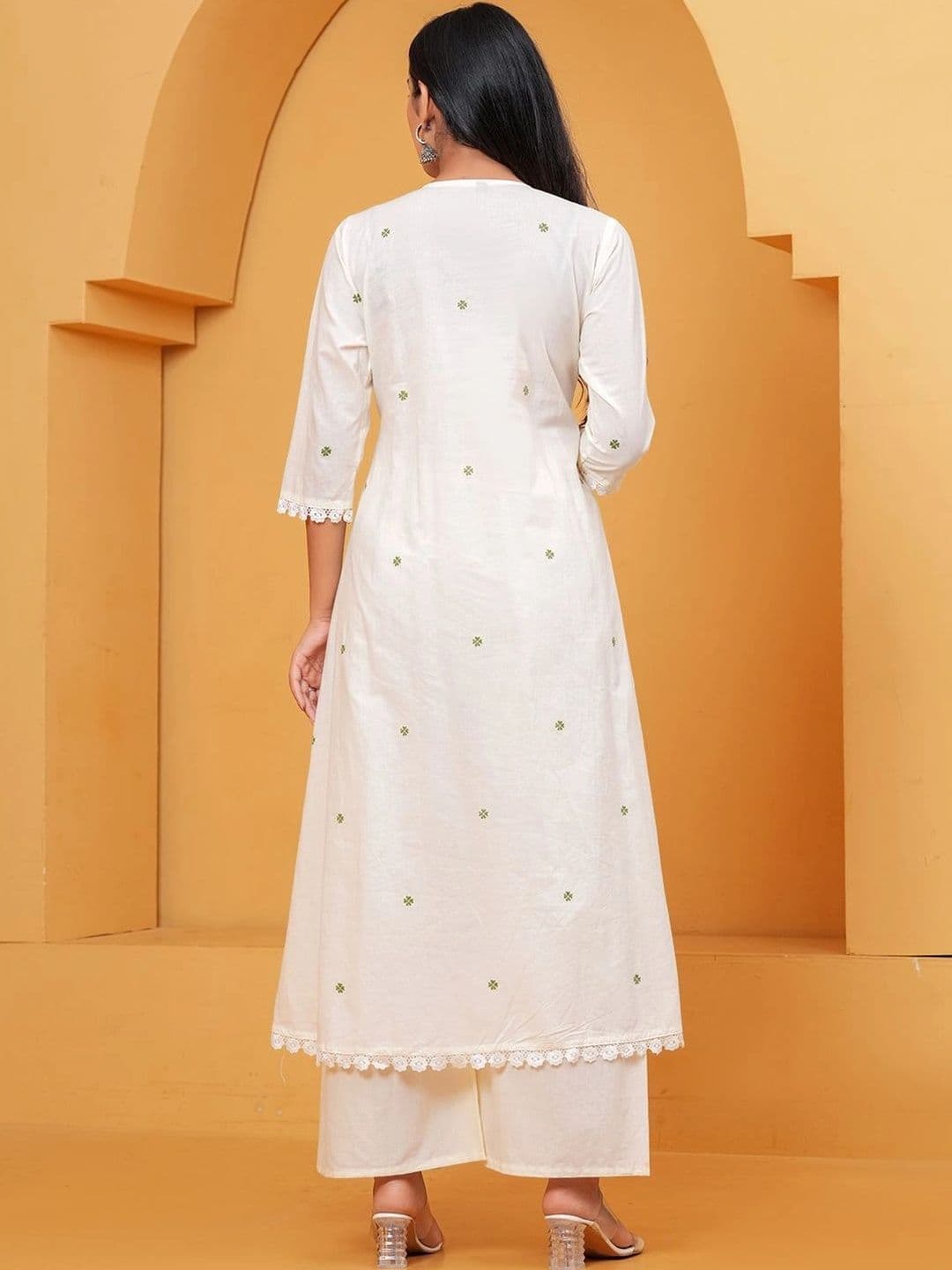 Anouk Women Floral Embroidered Empire Thread Work Pure Cotton Kurta with Palazzos & With Dupatta thumbnail 4