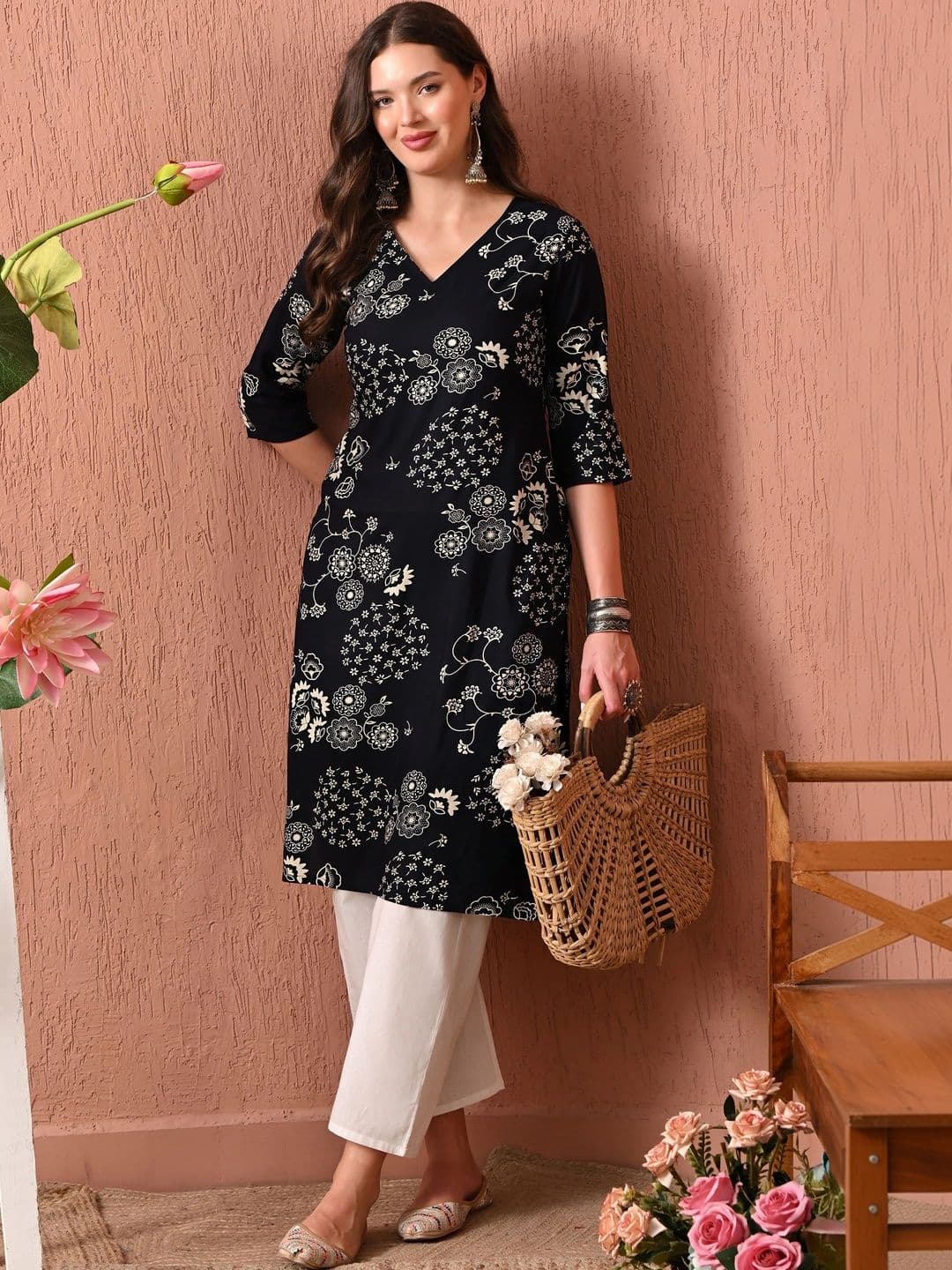 HERE&NOW Women Floral Printed Indie Florals Kurta thumbnail 7