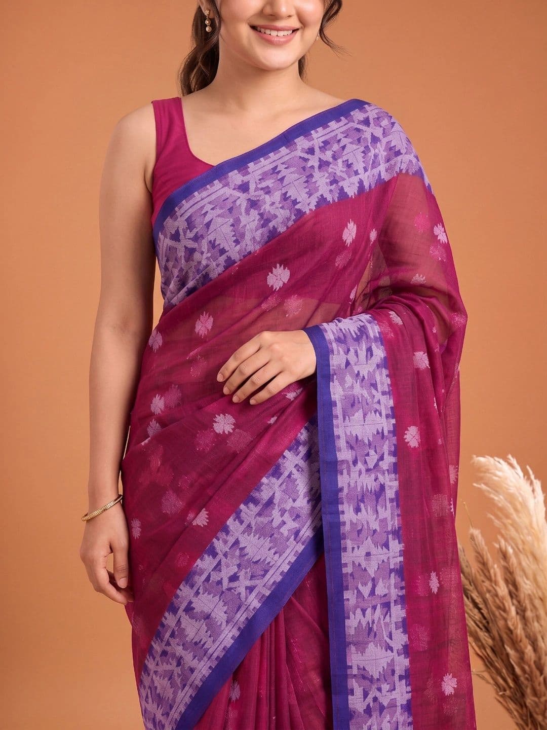 Mitera Woven Design Pure Cotton Jamdani Saree thumbnail 2