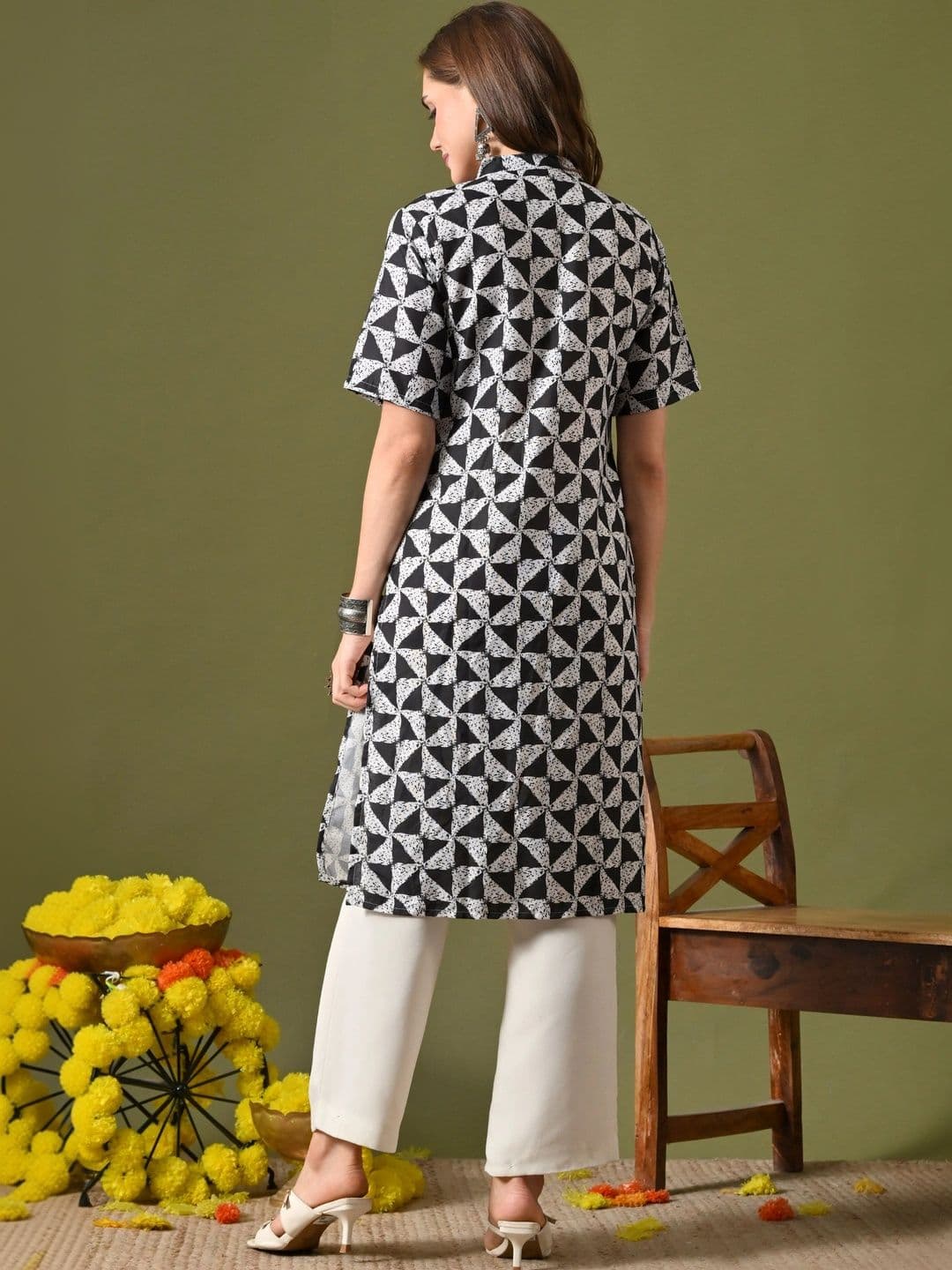 HERE&NOW Women Geometric Printed Kurta thumbnail 5