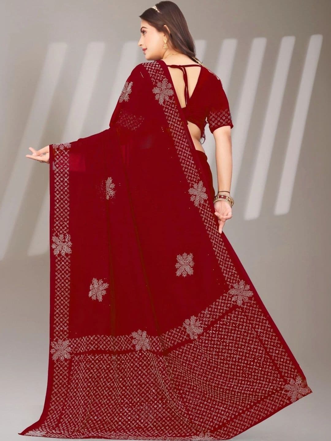 PRANU TRENDS Poly Chiffon Saree thumbnail 3