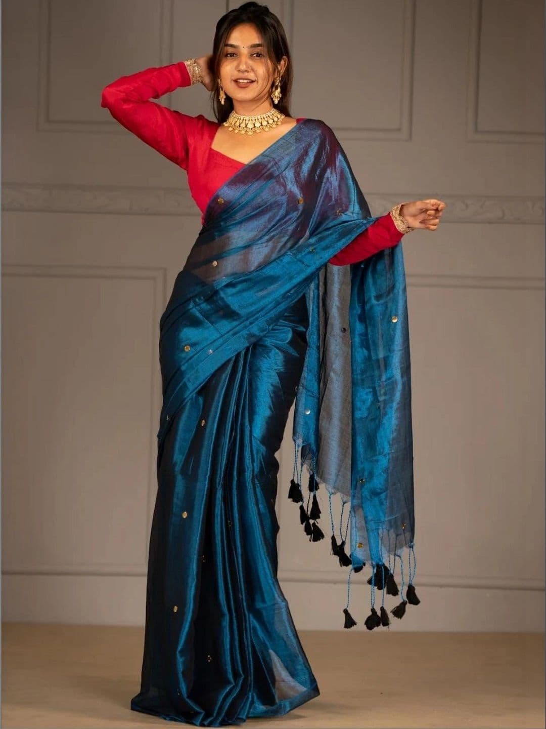 Sangria Ethnic Motifs Sequinned Tissue Chanderi Saree thumbnail 5