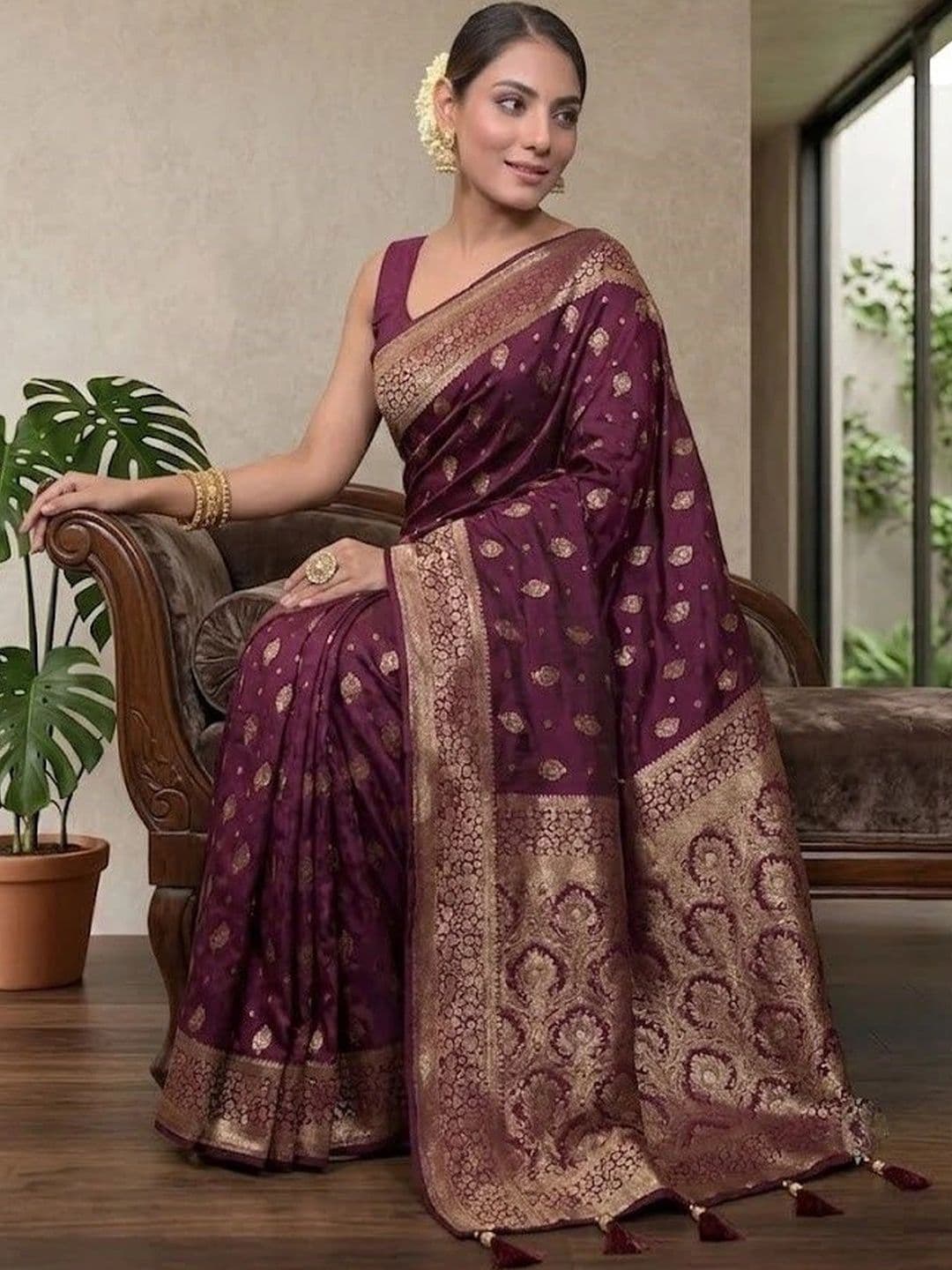 RUTVA FASHION Woven Design Zari Art Silk Banarasi Saree thumbnail 6