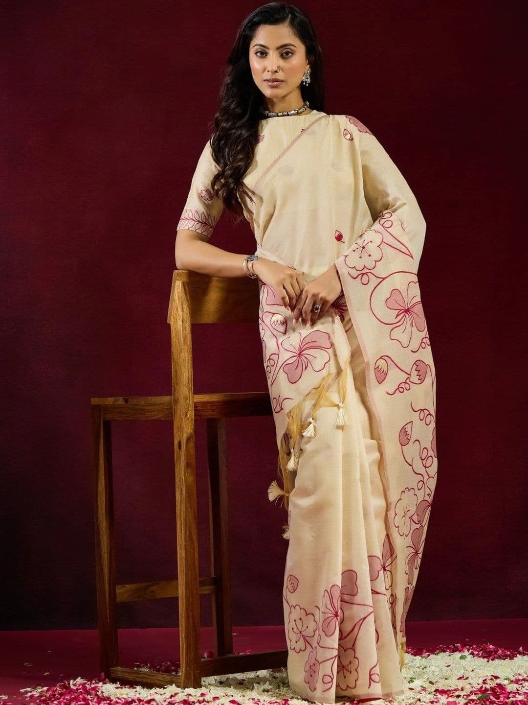 kasee Floral Pure Cotton Designer Saree thumbnail 3