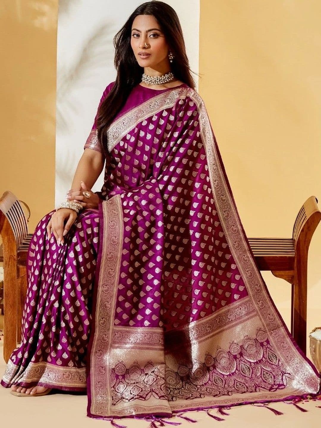 kasee Woven Design Zari Satin Designer Banarasi Saree thumbnail 4