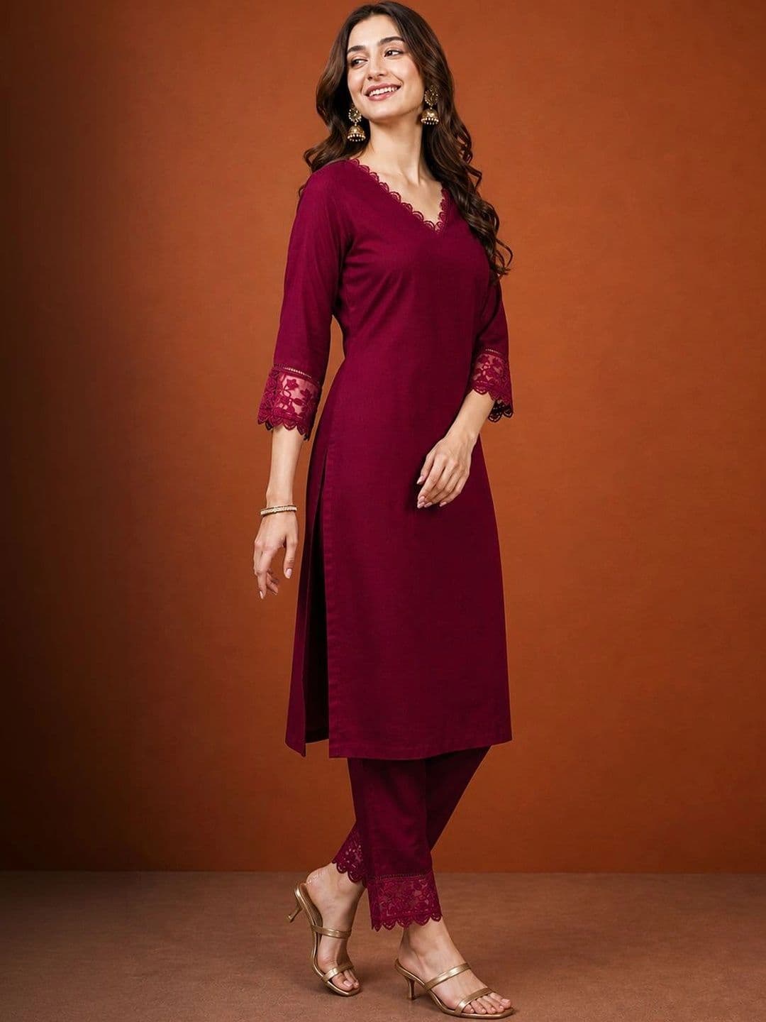 SAINOOR Women Regular Thread Work Kurta with Trousers & With Dupatta thumbnail 4