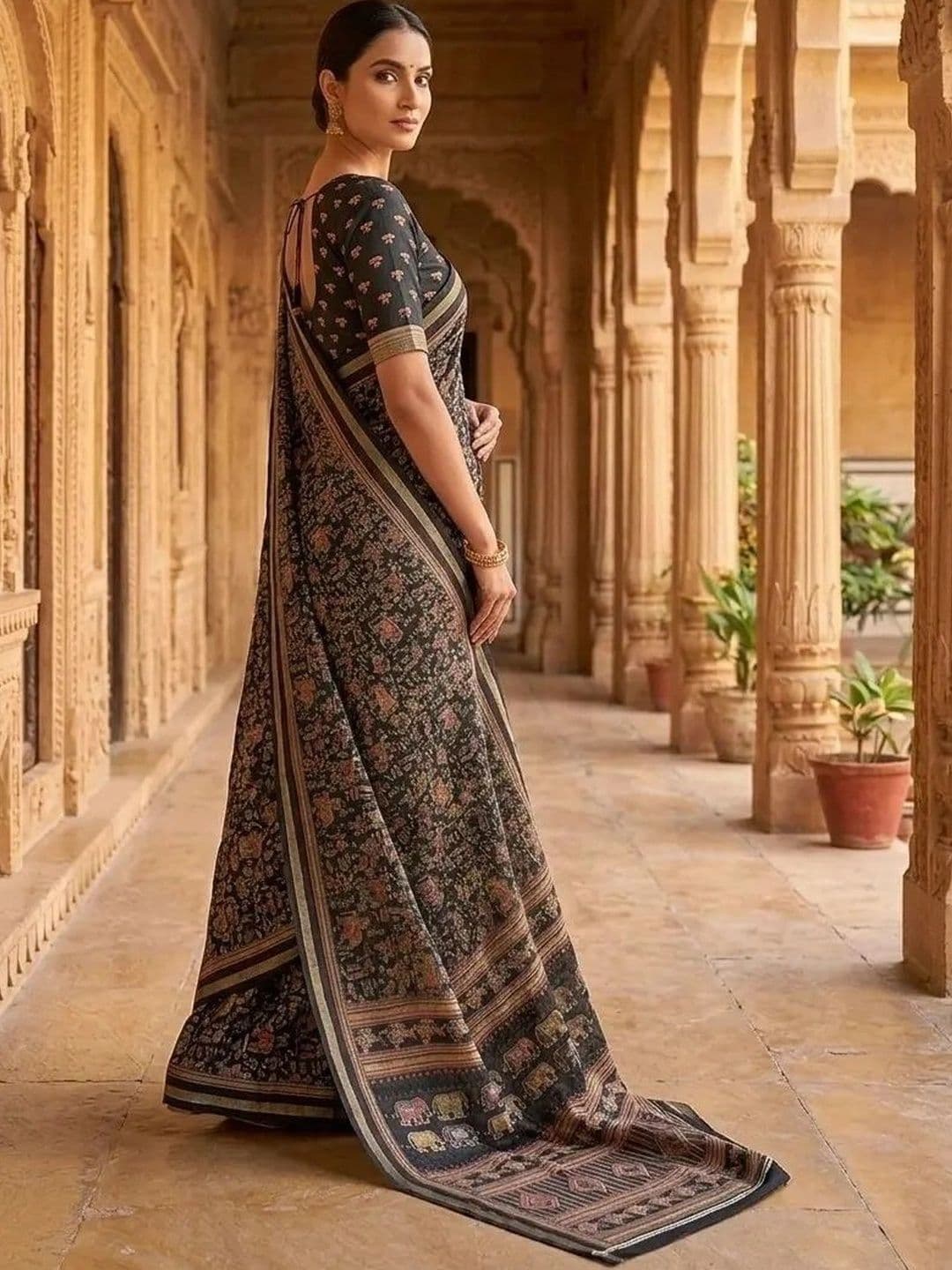 Fashion Mantra Art Silk Saree thumbnail 2