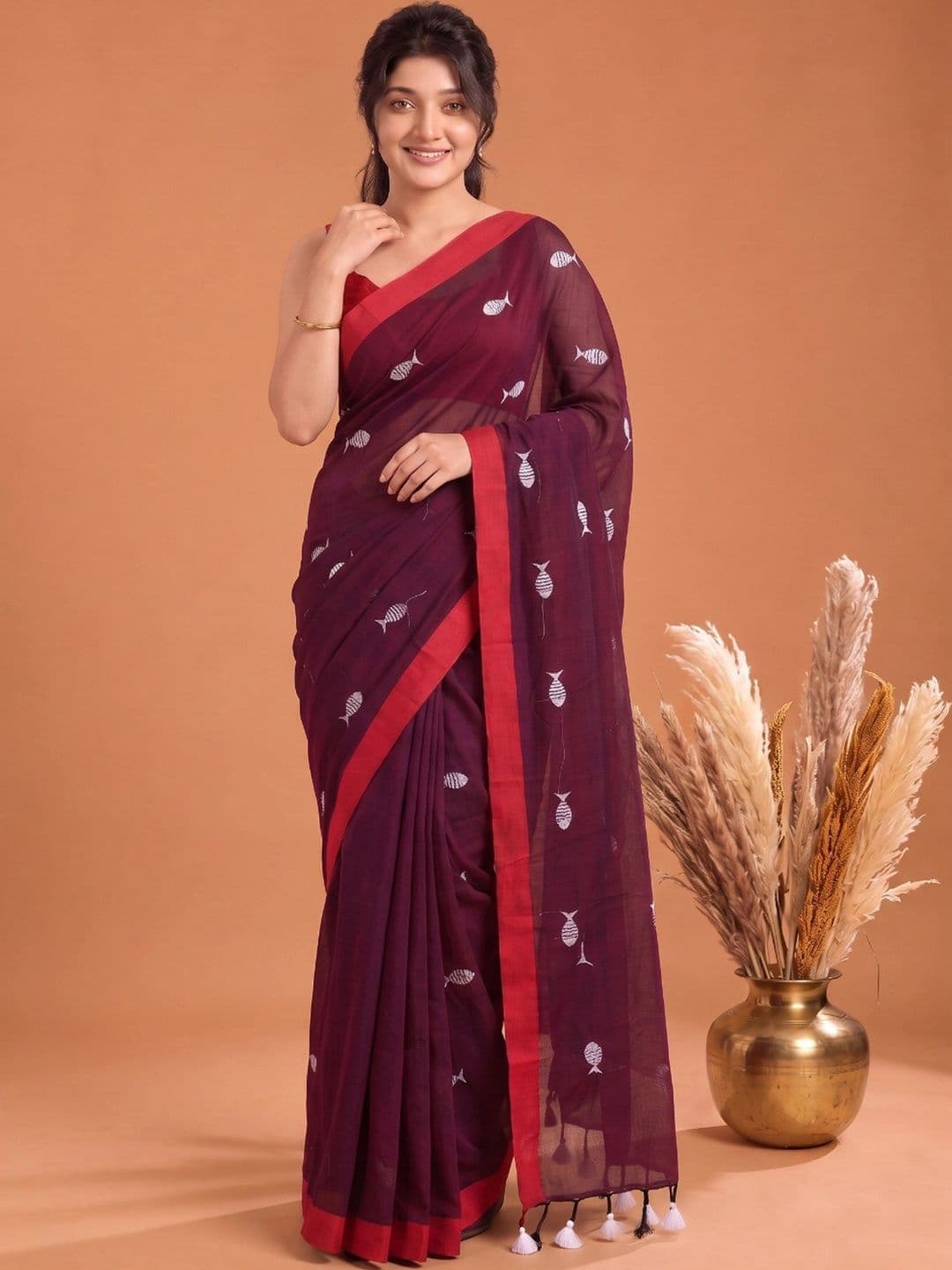 KALINI Ethnic Motifs Embroidered Pure Cotton Saree - view 1