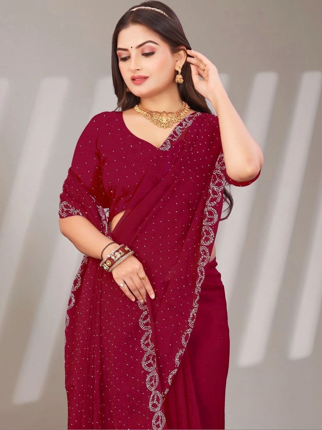 PRANU TRENDS Embellished Poly Chiffon Saree thumbnail 4