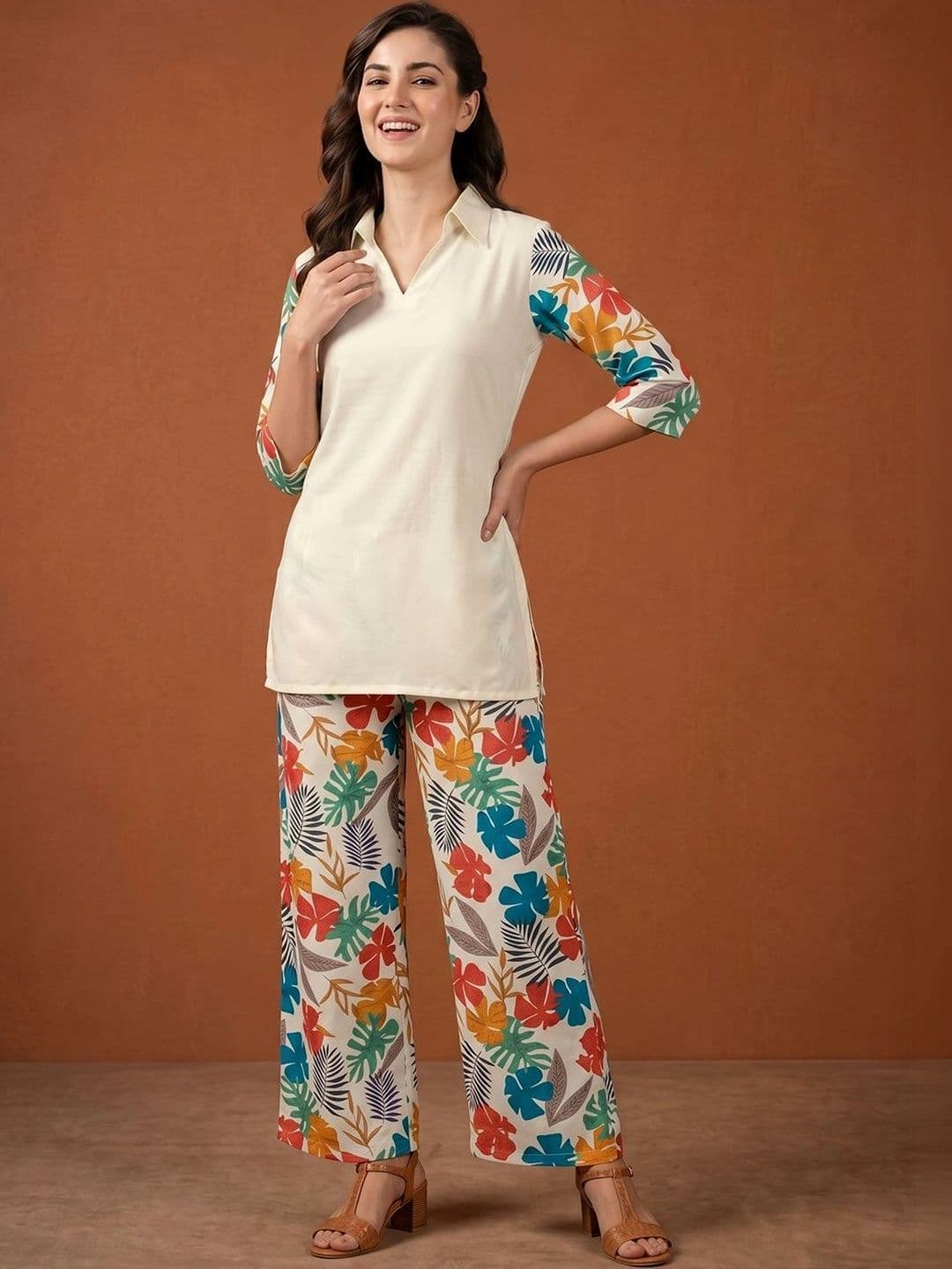 SAINOOR Women Floral Printed Regular Kurti with Palazzos thumbnail 6