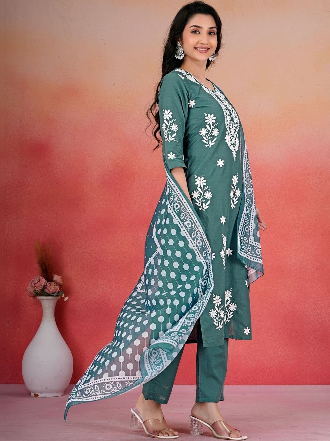 KALINI Women Ethnic Motifs Embroidered Regular Thread Work Pure Cotton Kurta with Trousers & With Dupatta thumbnail 3
