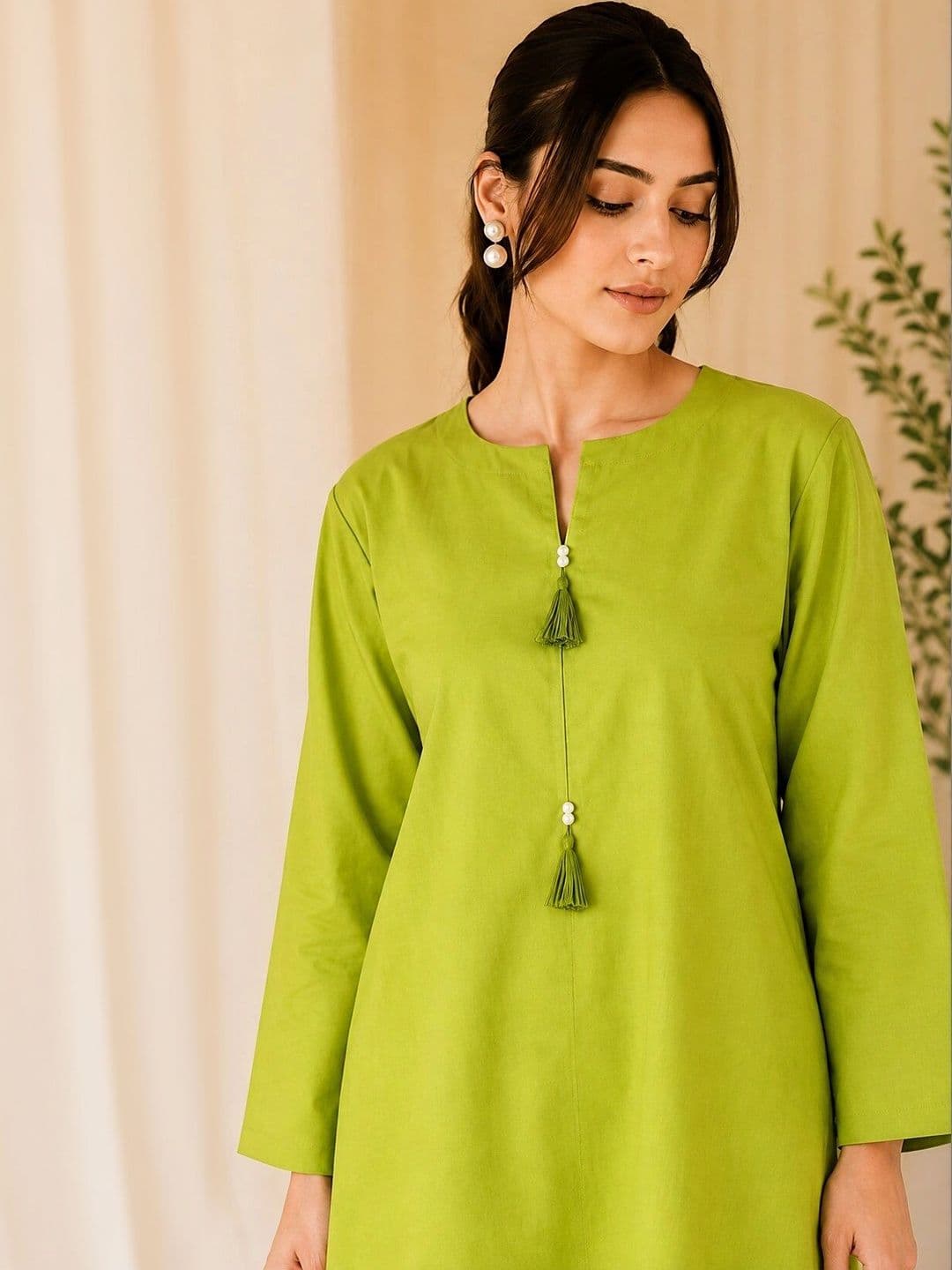 RAJAM Women Regular Kurta with Trousers thumbnail 3