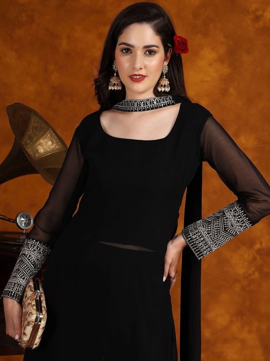 Utsavya Women Ethnic Motifs Regular Thread Work Kurta with Palazzos & With Dupatta thumbnail 3