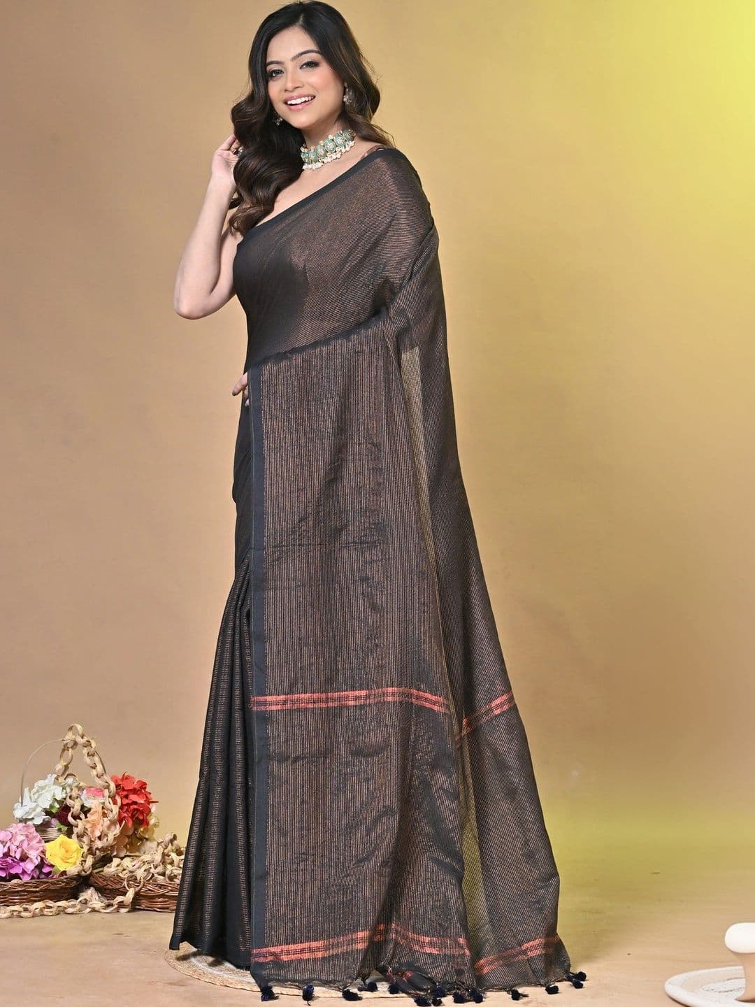 SAANTHA Tissue Fusion Saree thumbnail 3