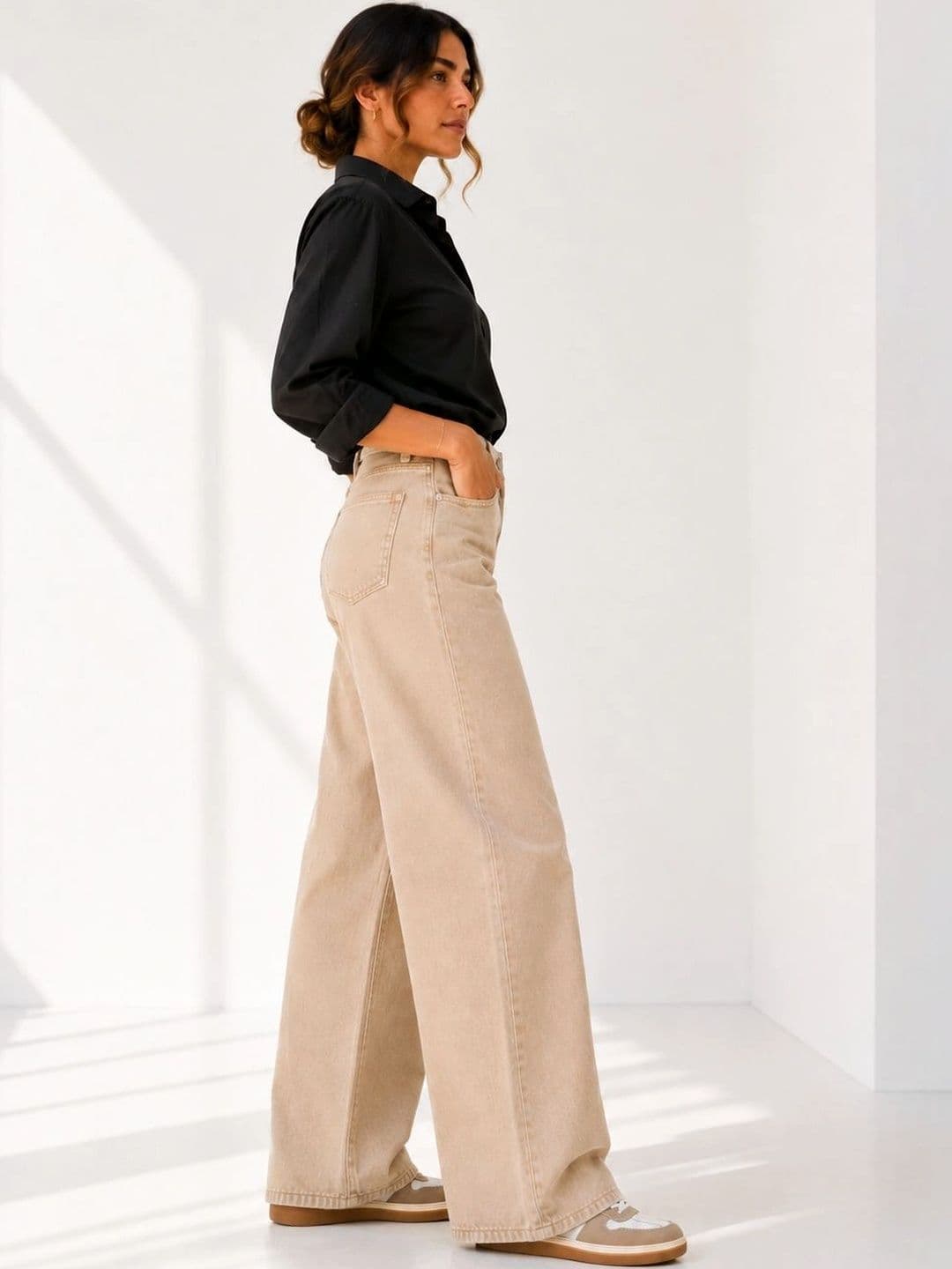 zayla Women Loose High-Rise Stretchable Jeans thumbnail 5