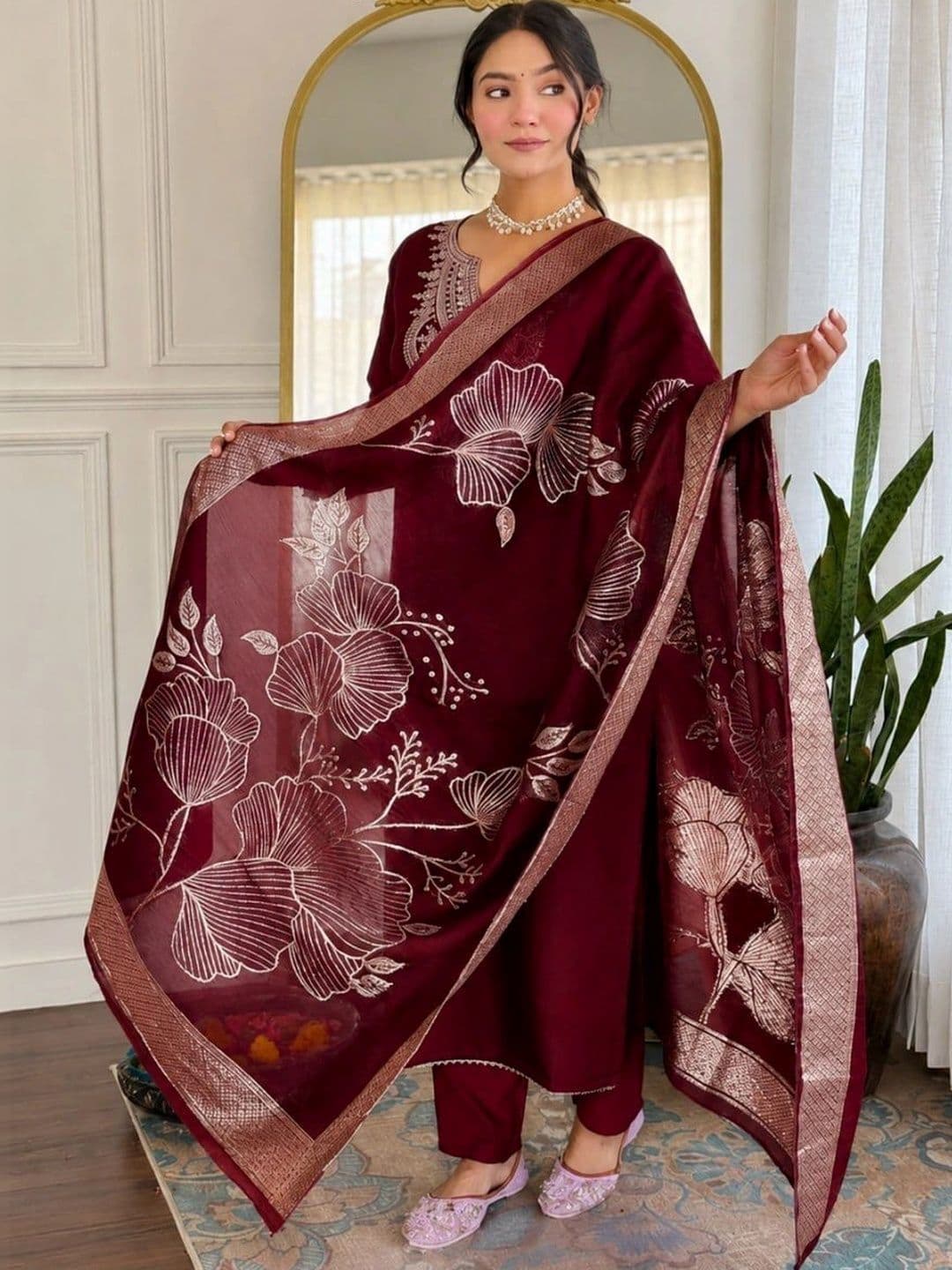 FIC FUSION CULTURE Women Ethnic Motifs Embroidered Regular Kurta with Trousers & With Dupatta thumbnail 4