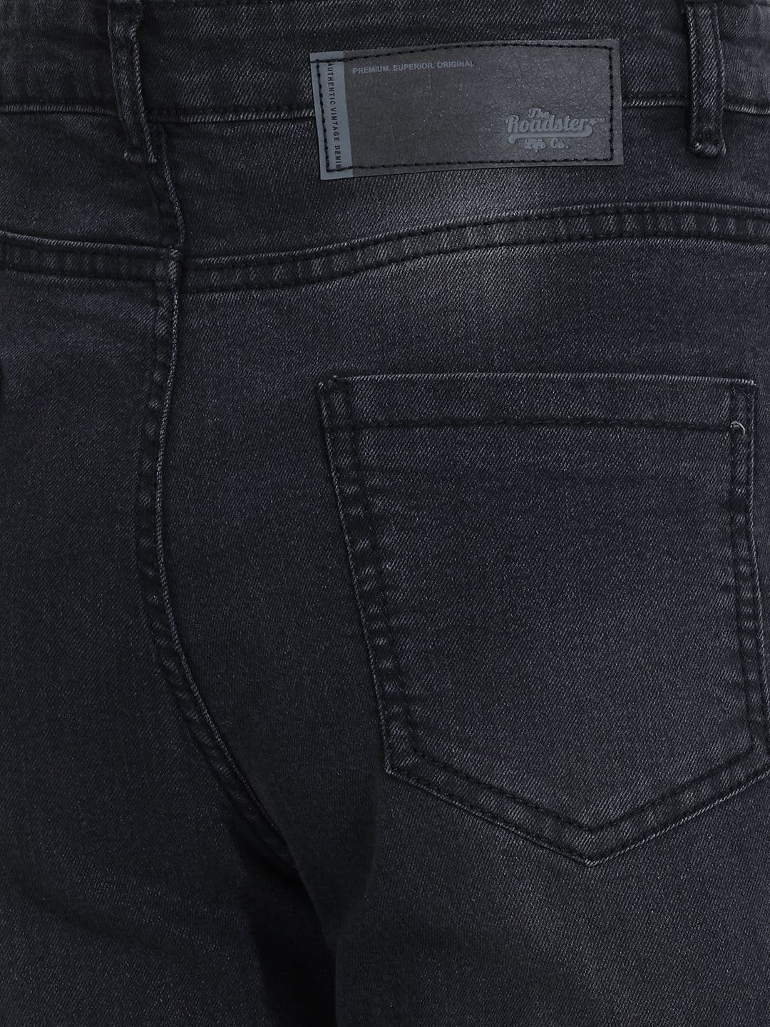 The Roadster Life Co. Women Straight Fit High-Rise Stretchable Jeans thumbnail 5