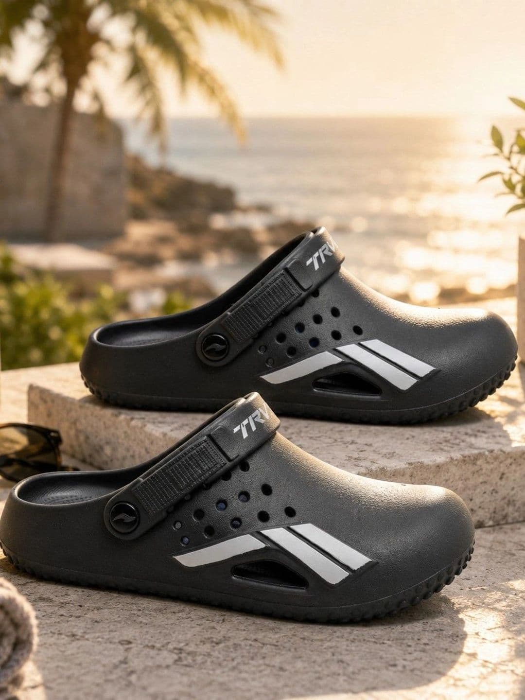 TRV Men Clogs Sandals thumbnail 5