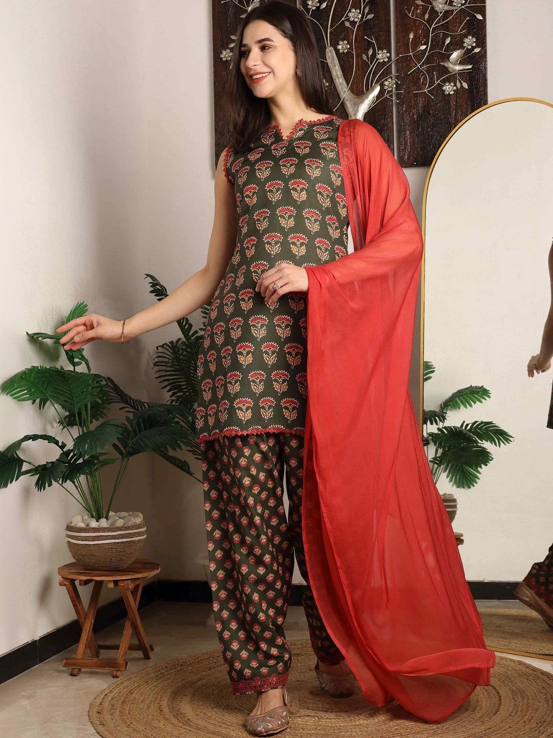 TextileNow Women Ethnic Motifs Printed Regular Pure Cotton Kurta with Patiala & With Dupatta - view 1