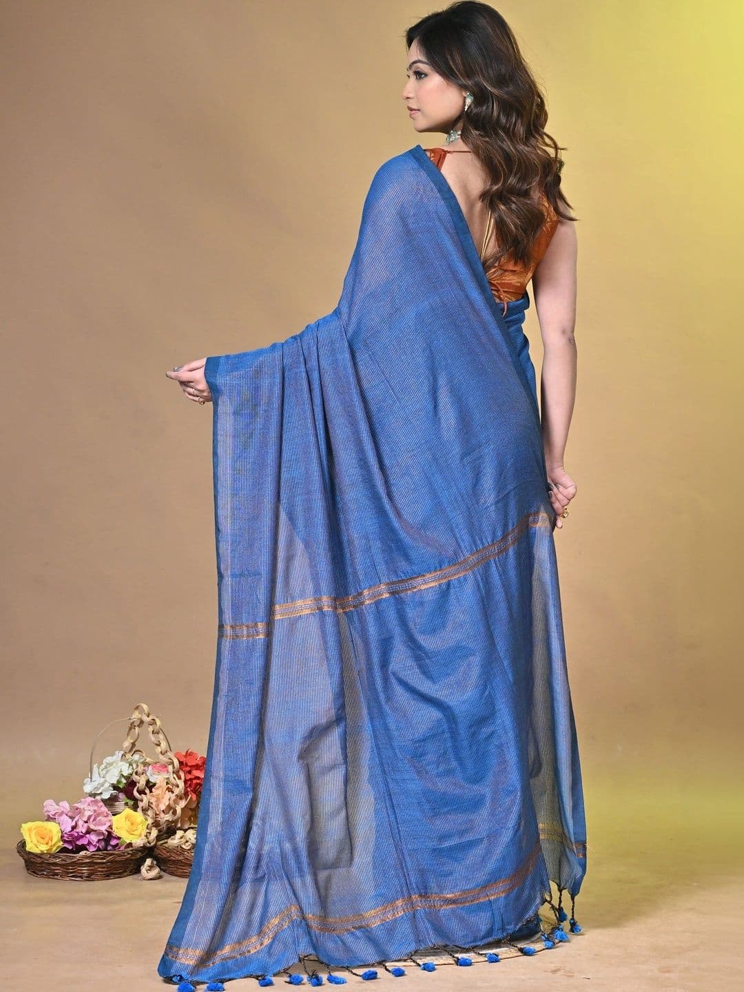 SAANTHA Tissue Saree thumbnail 4