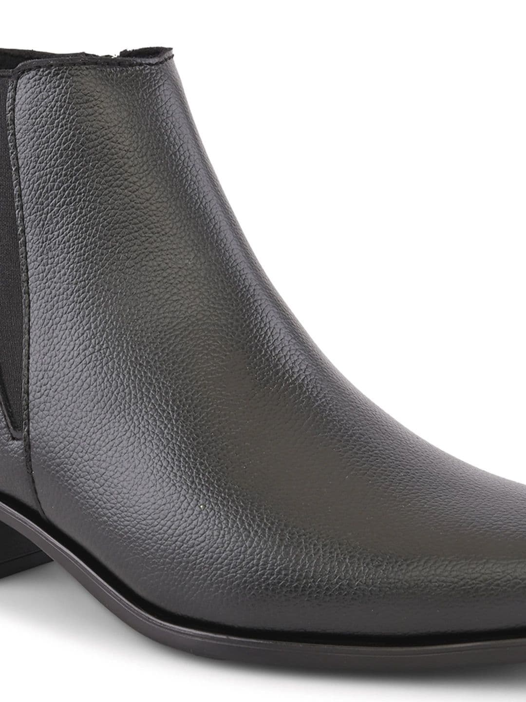 The Roadster Lifestyle Co Women Textured Pointed Toe Zip Chelsea Boots thumbnail 3