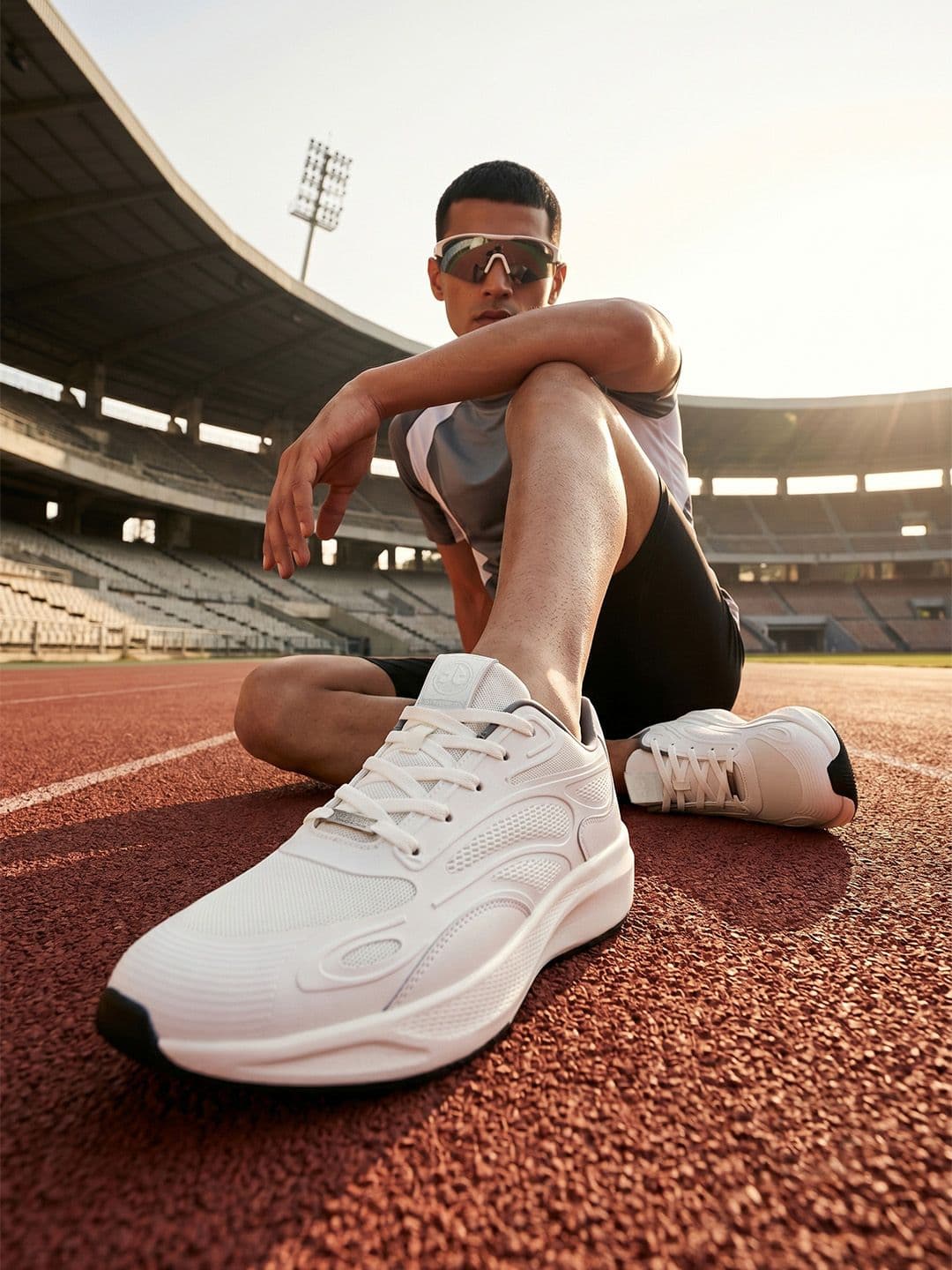 OFF LIMITS Gladiator Bt White Mesh Running Shoes thumbnail 3