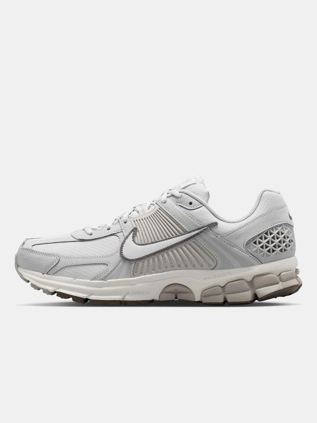 Nike Zoom Vomero 5 SE Men's Shoes - view 1