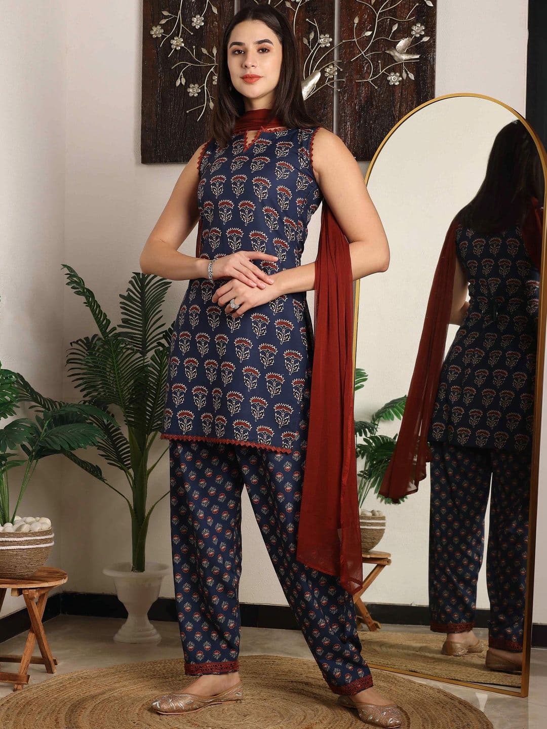 TextileNow Women Ethnic Motifs Printed Regular Pure Cotton Kurta with Patiala & With Dupatta - view 1